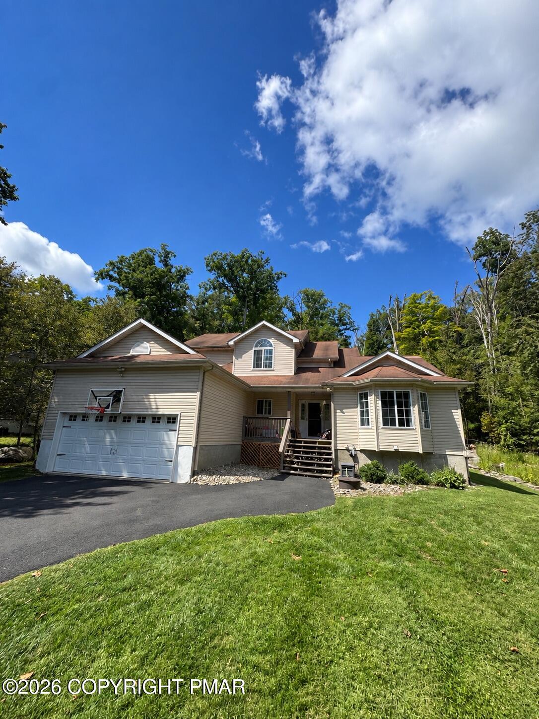 6043 Decker Road, Bushkill PA 18324 — photo 2