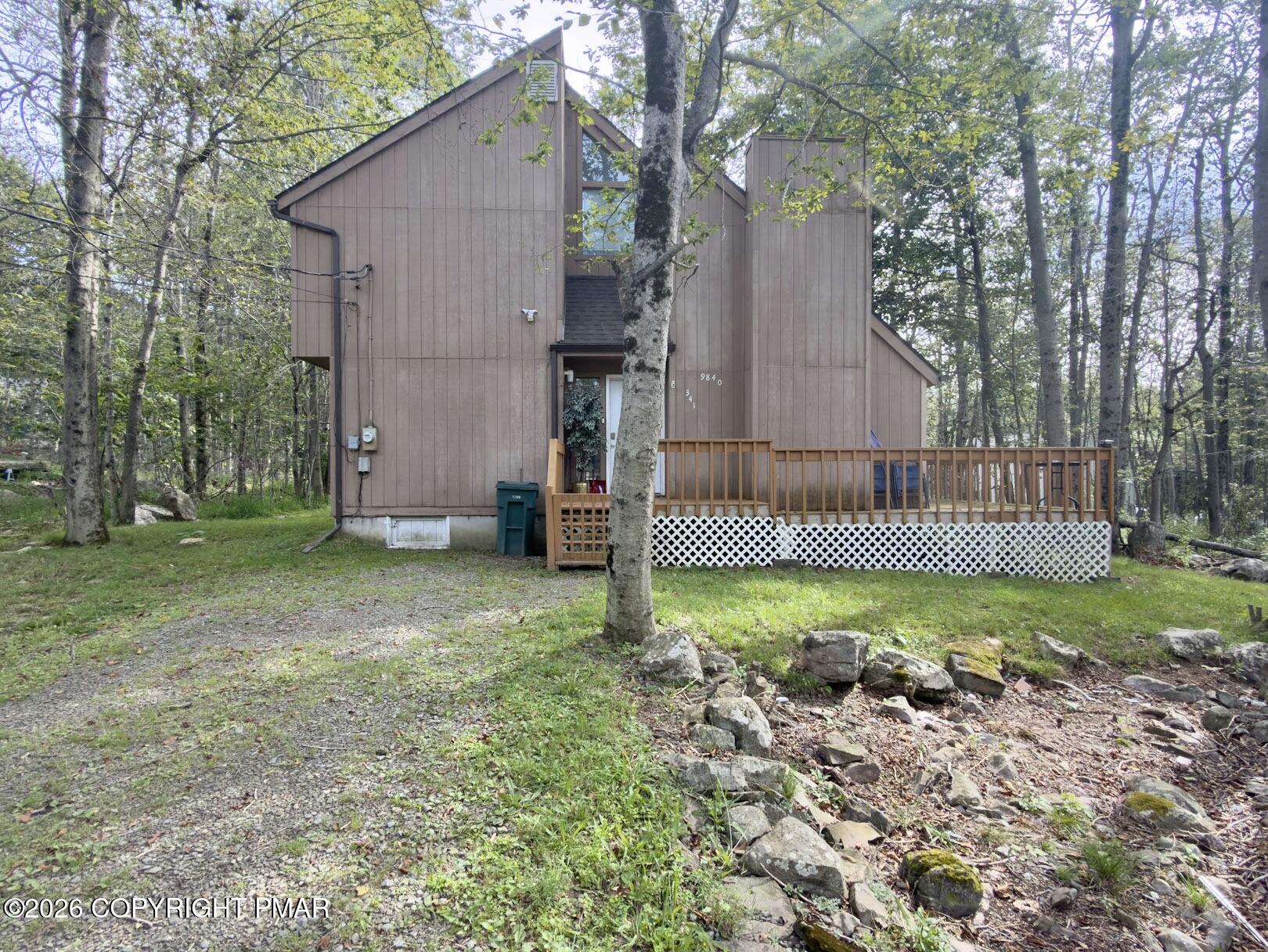 9840 Deerwood Drive — photo