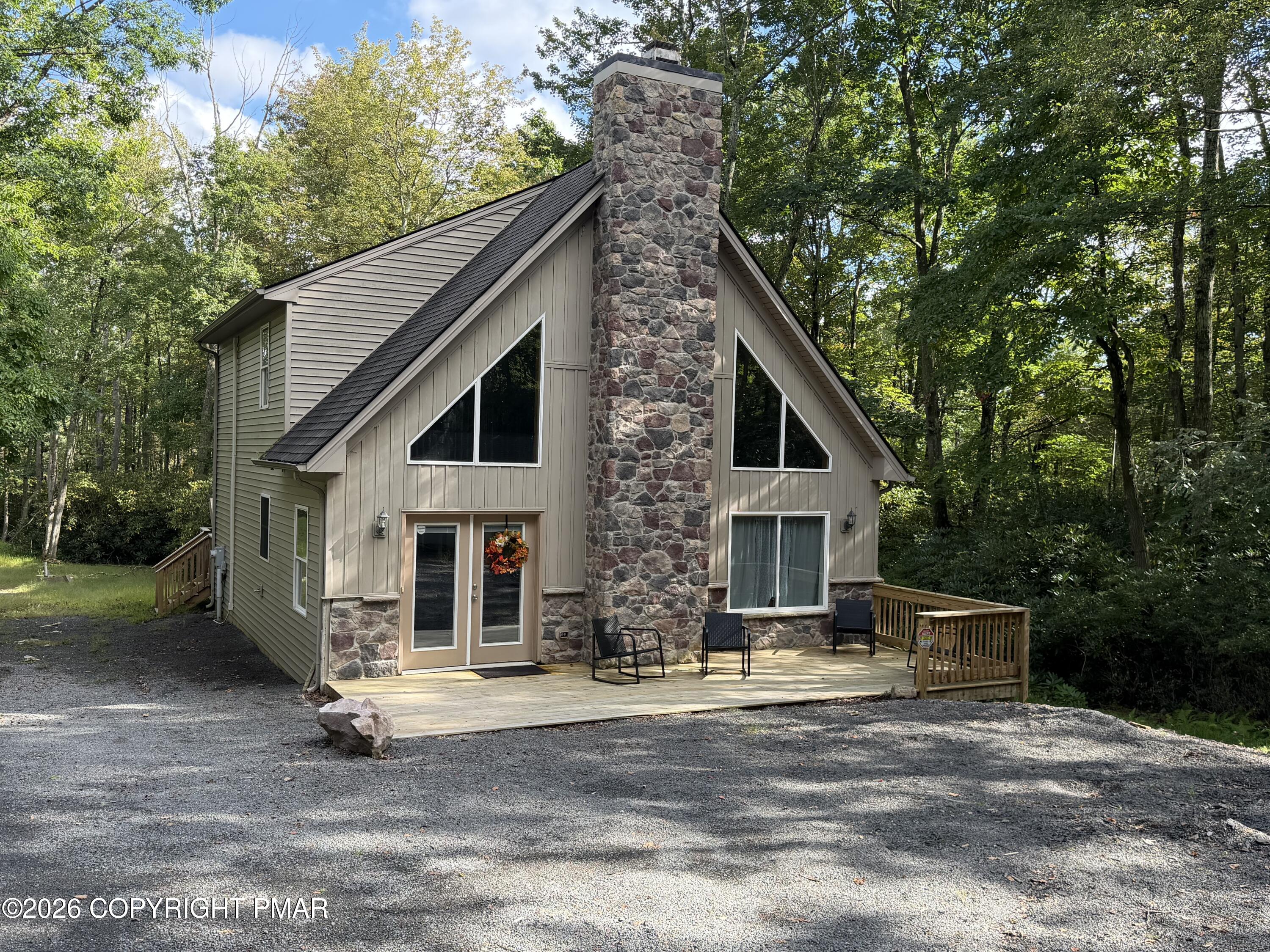 230 Delaware Drive — photo