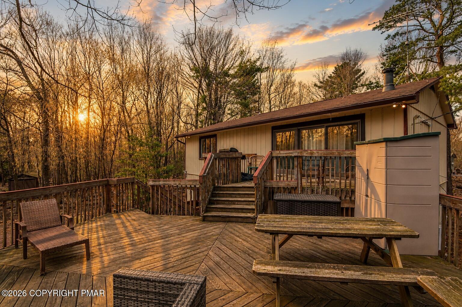 70 Pineknoll Drive — photo