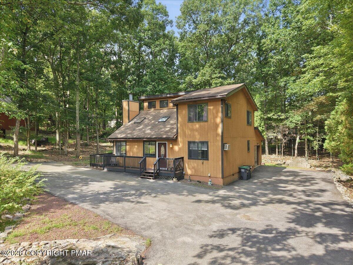 2318 Burntwood Drive — photo