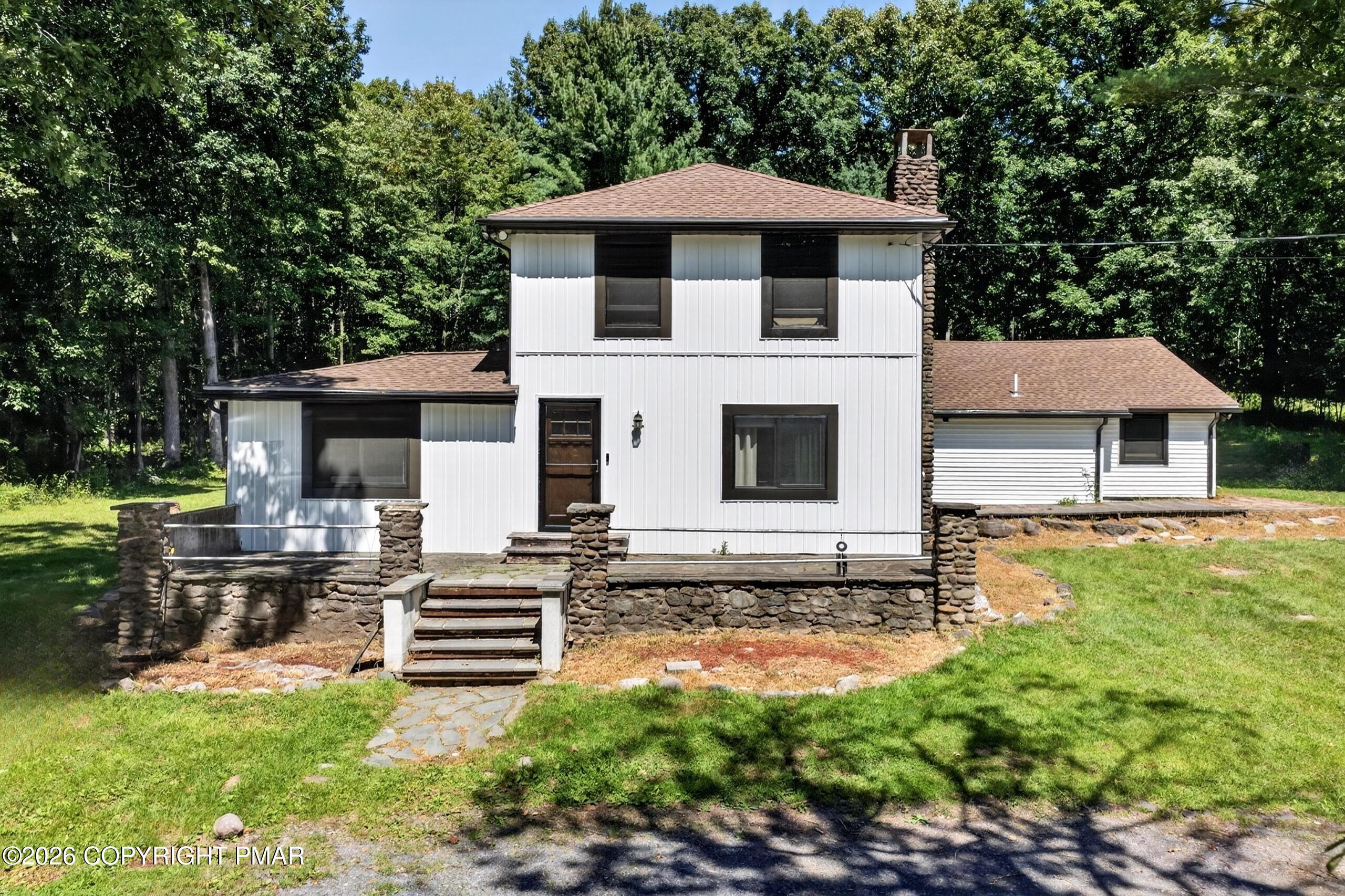 211 Sand Spring Road — photo