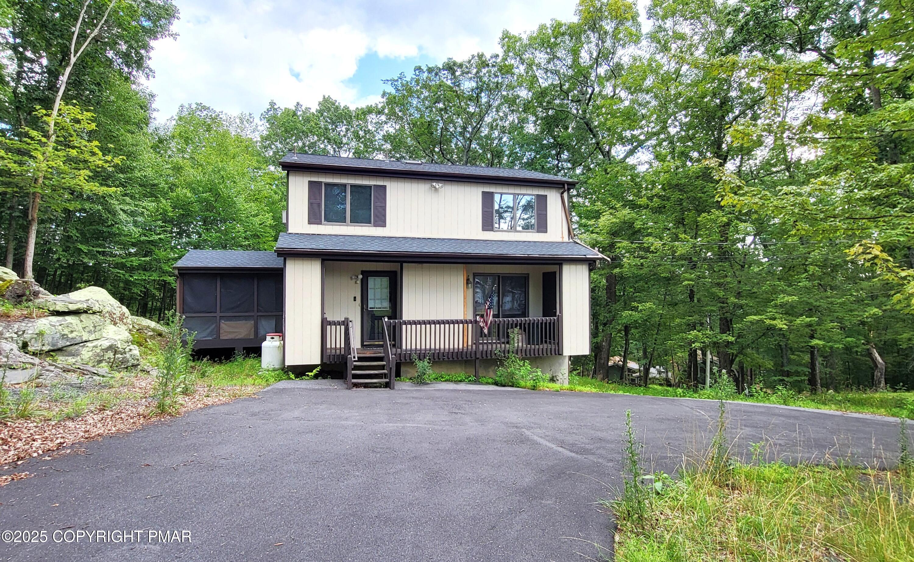 171 Cambridge Court — photo