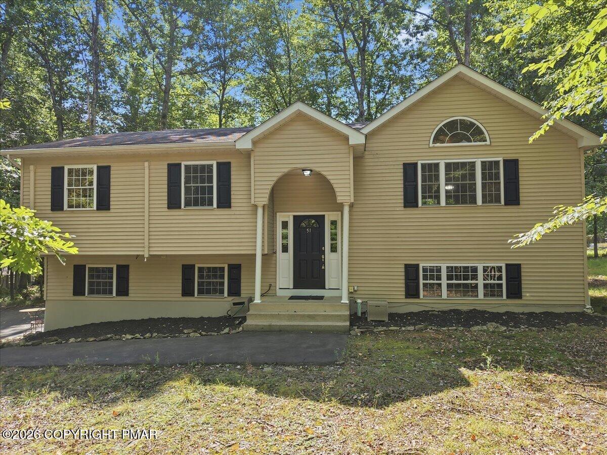 1216 Hunters Woods Drive — photo