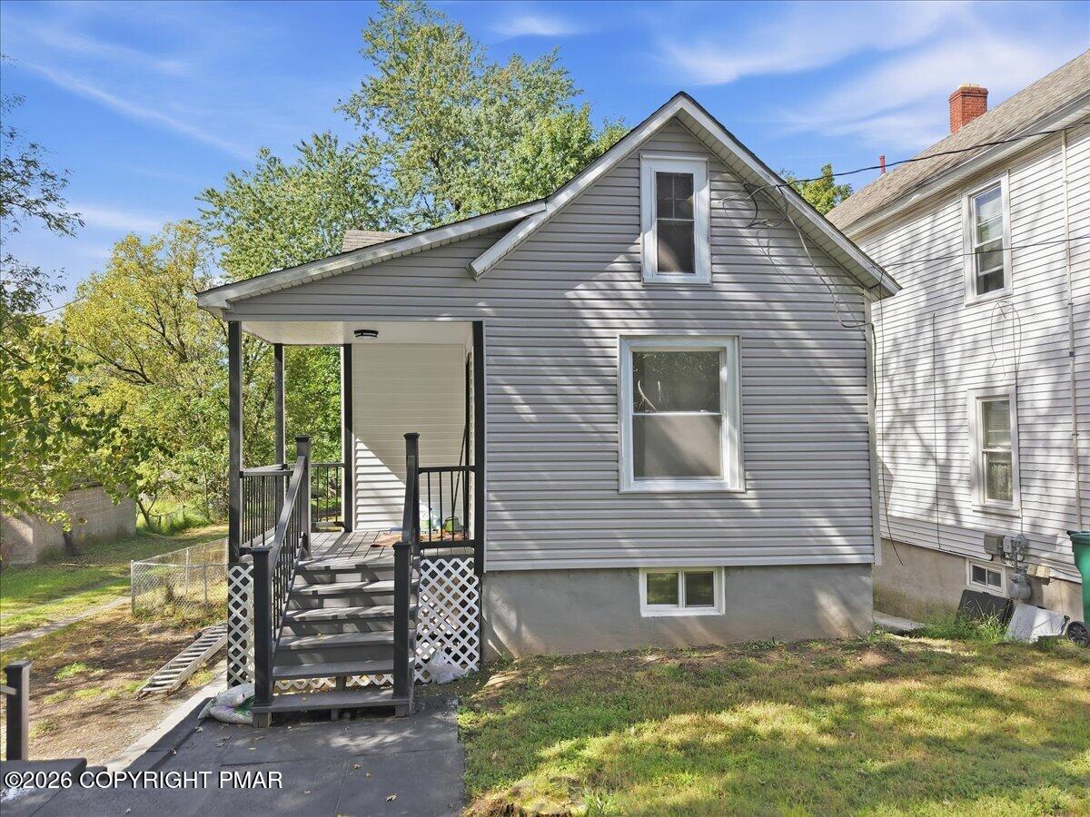 289 Brodhead Avenue — photo