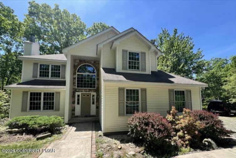118 Country Club Drive — photo