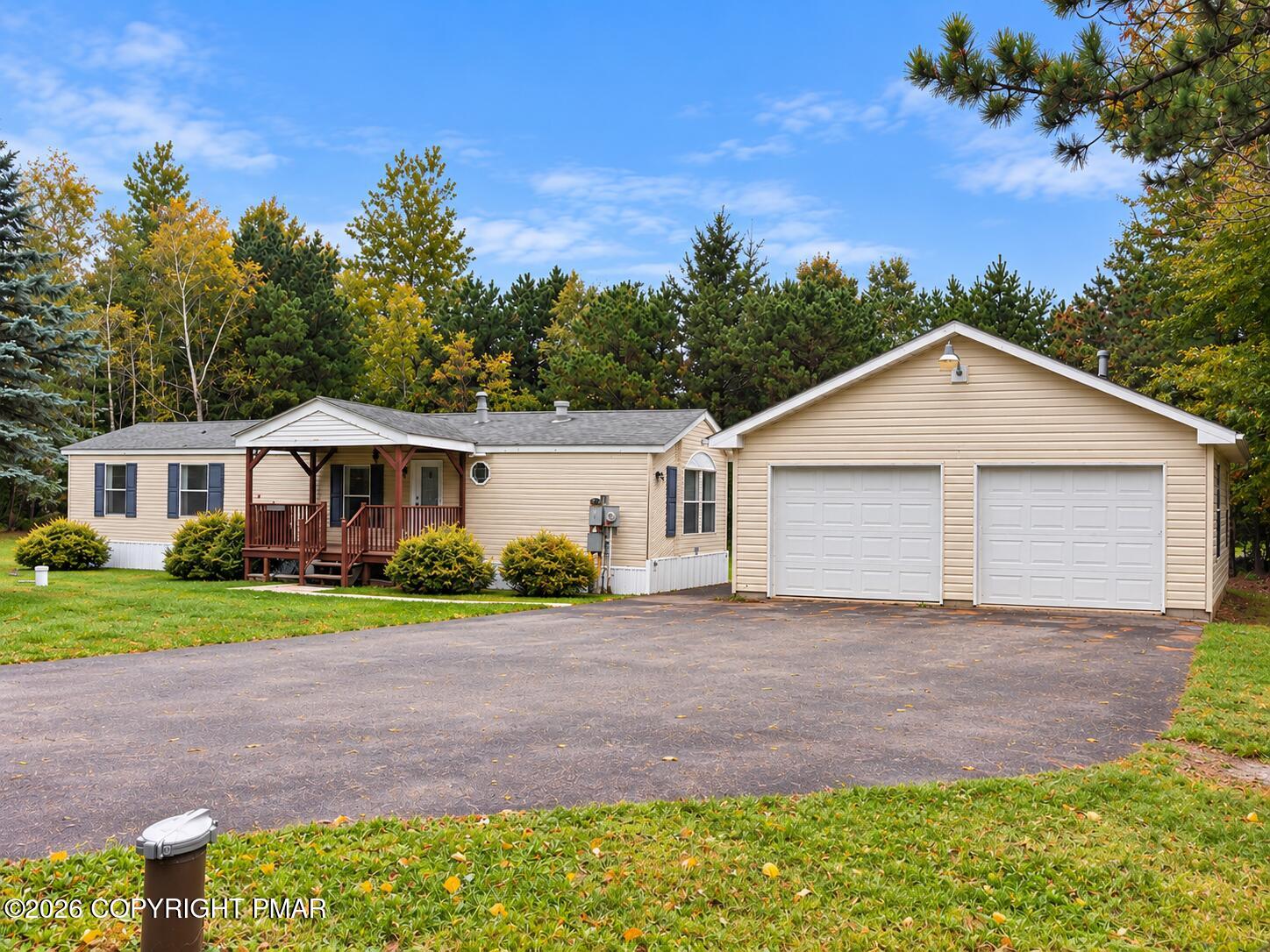 227 Flame Drive — photo