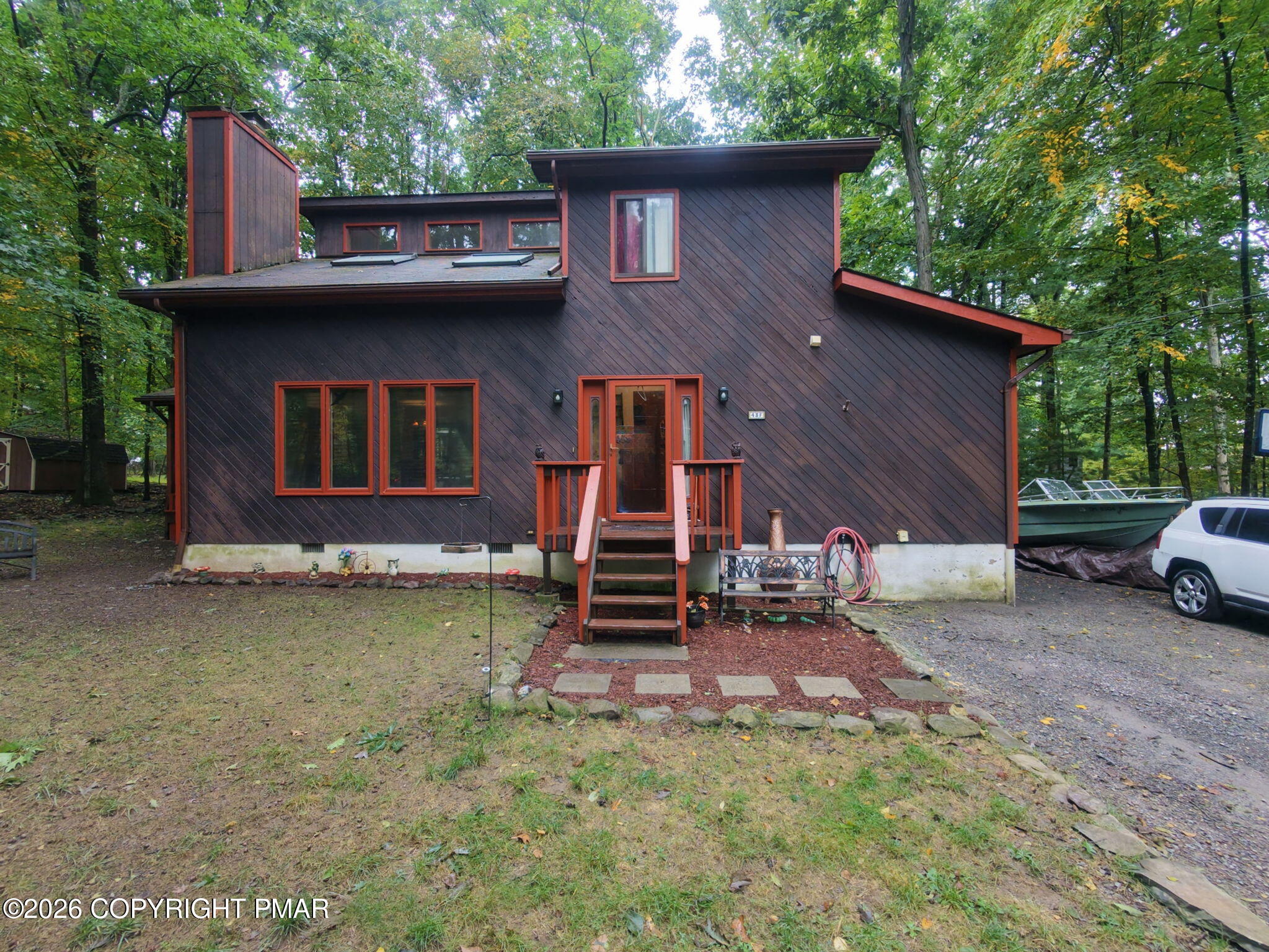 110 Hyland Drive — photo