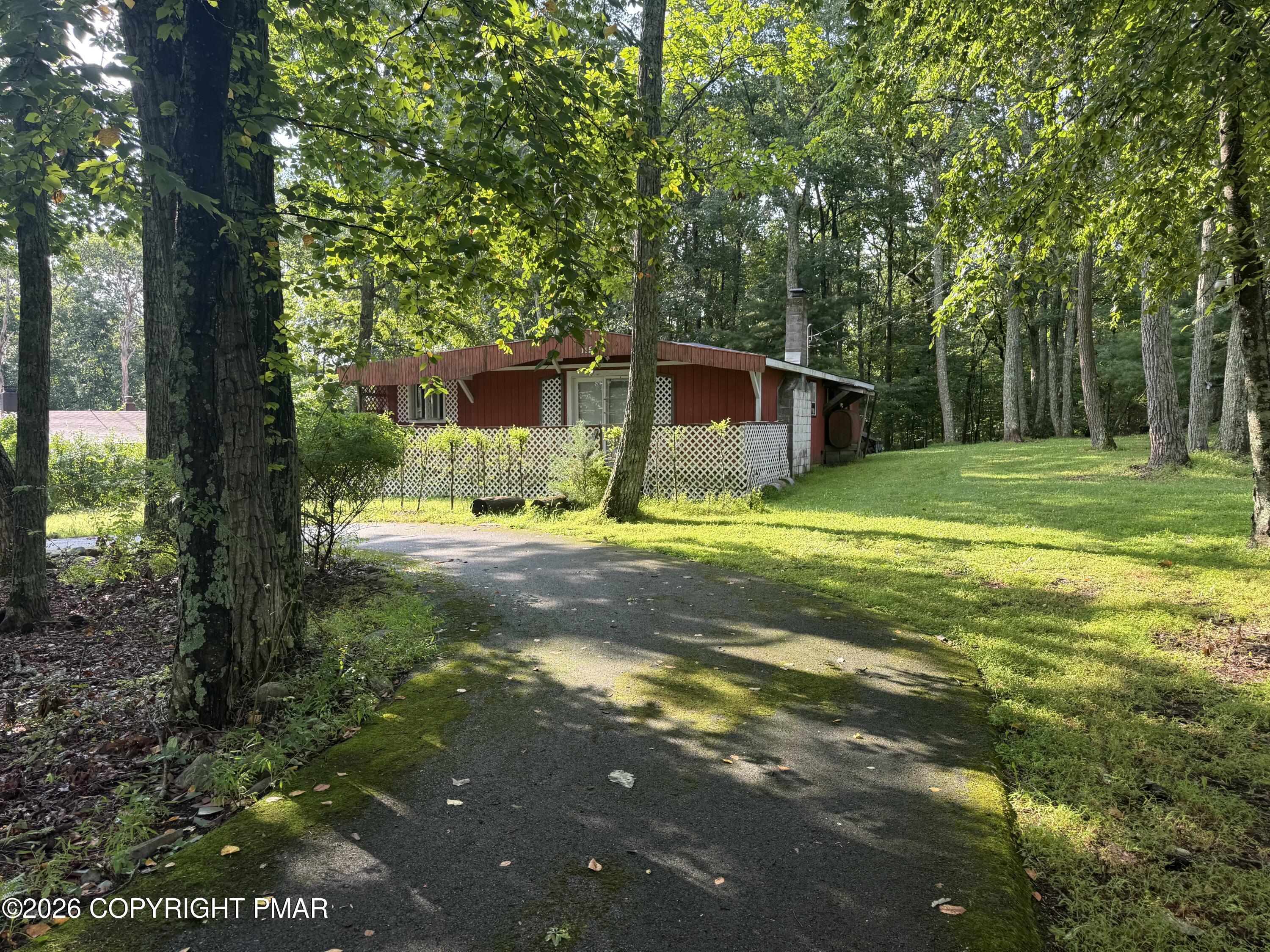 1222 Valley Drive — photo
