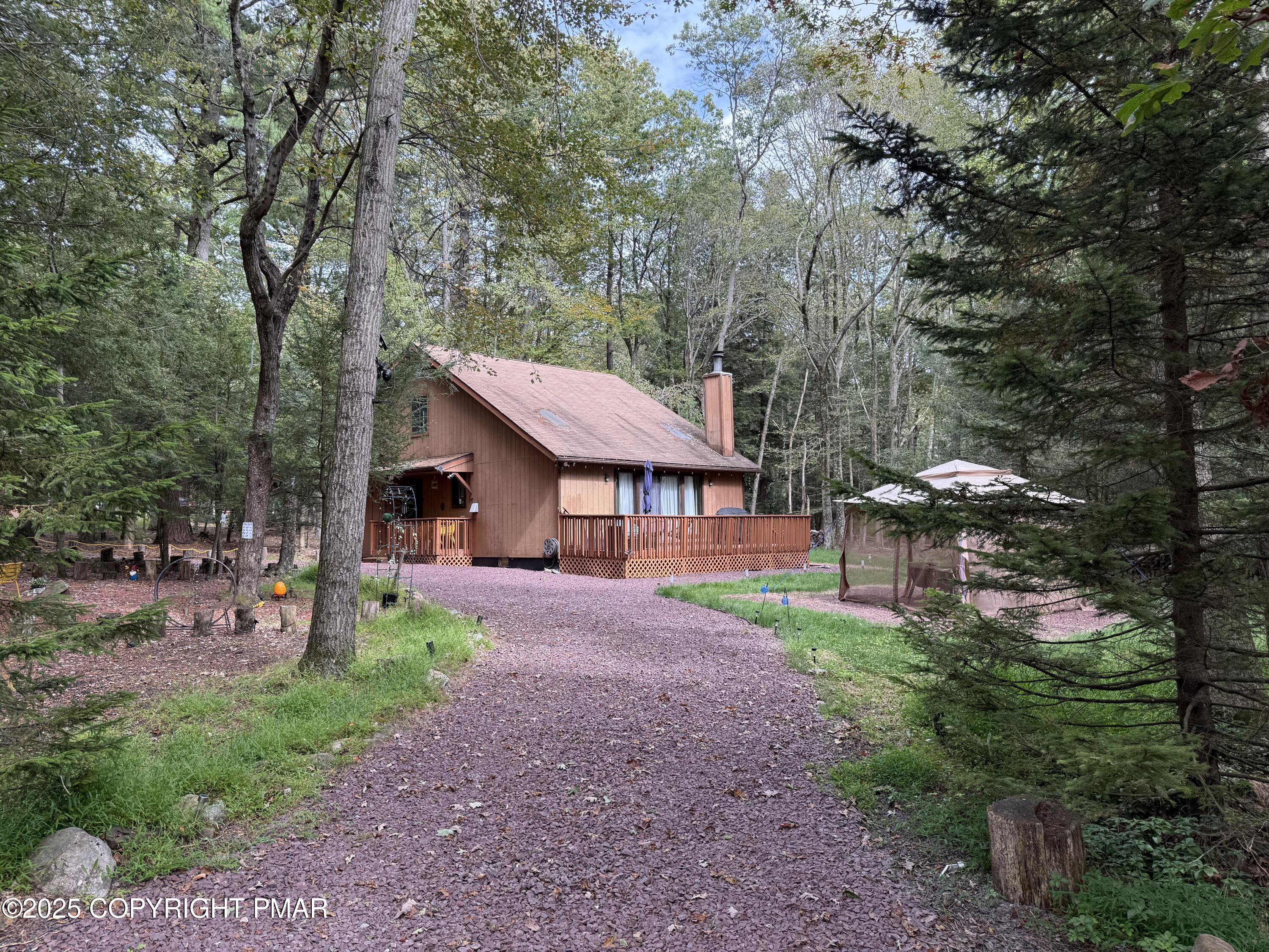 6 Junco Lane — photo