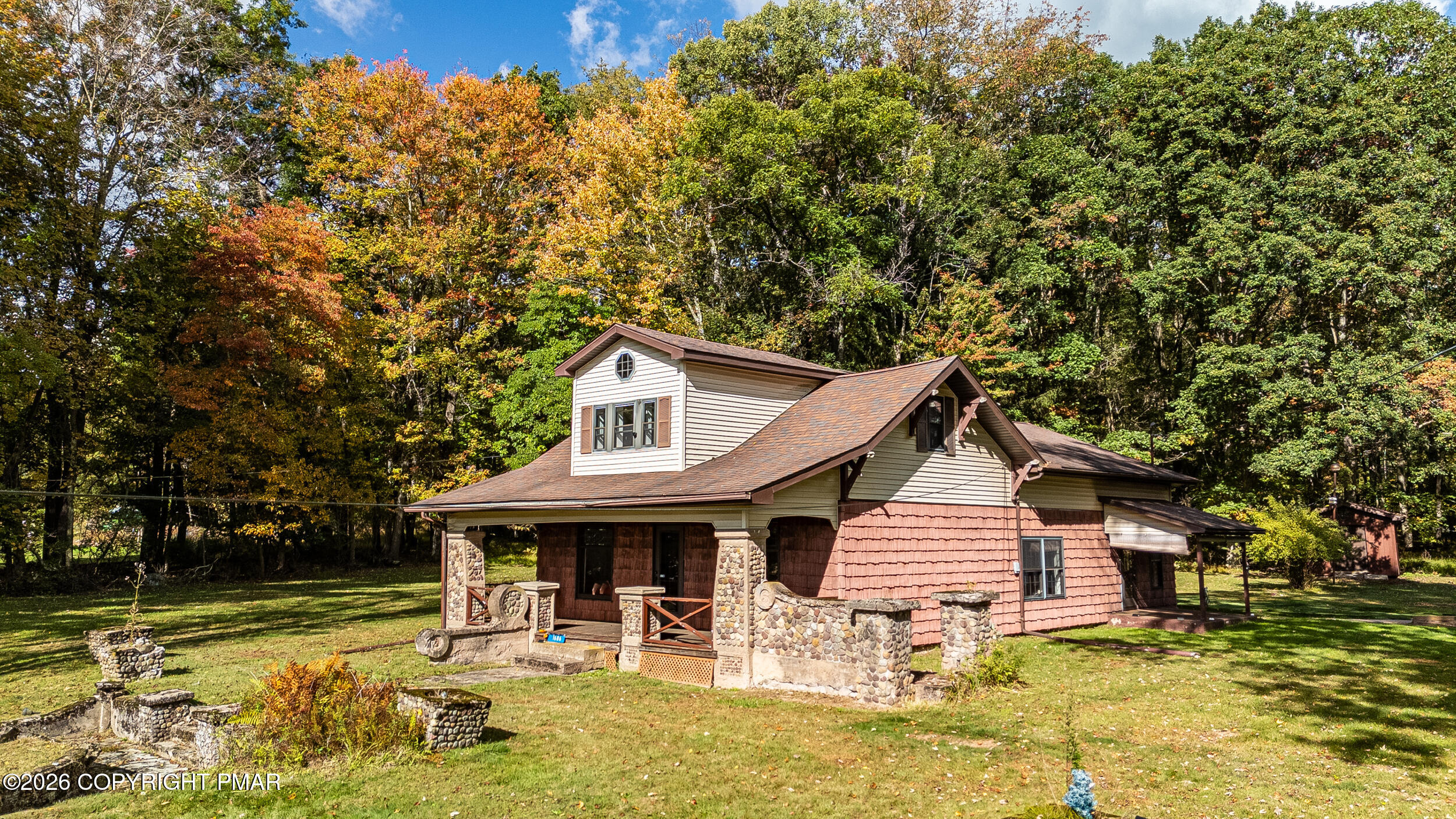 1686 S Lehigh Gorge Drive — photo