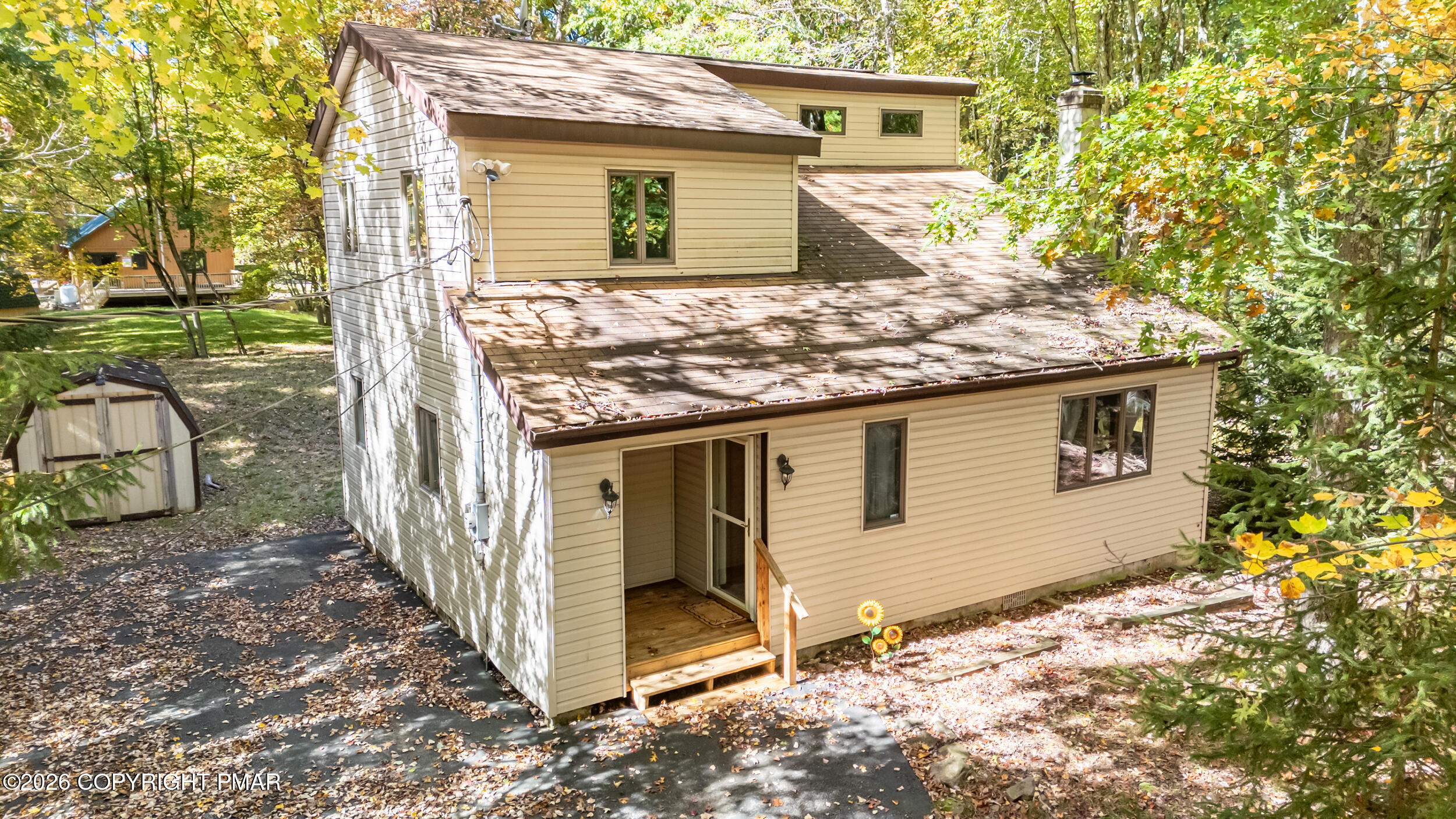 71 Hugo Drive — photo