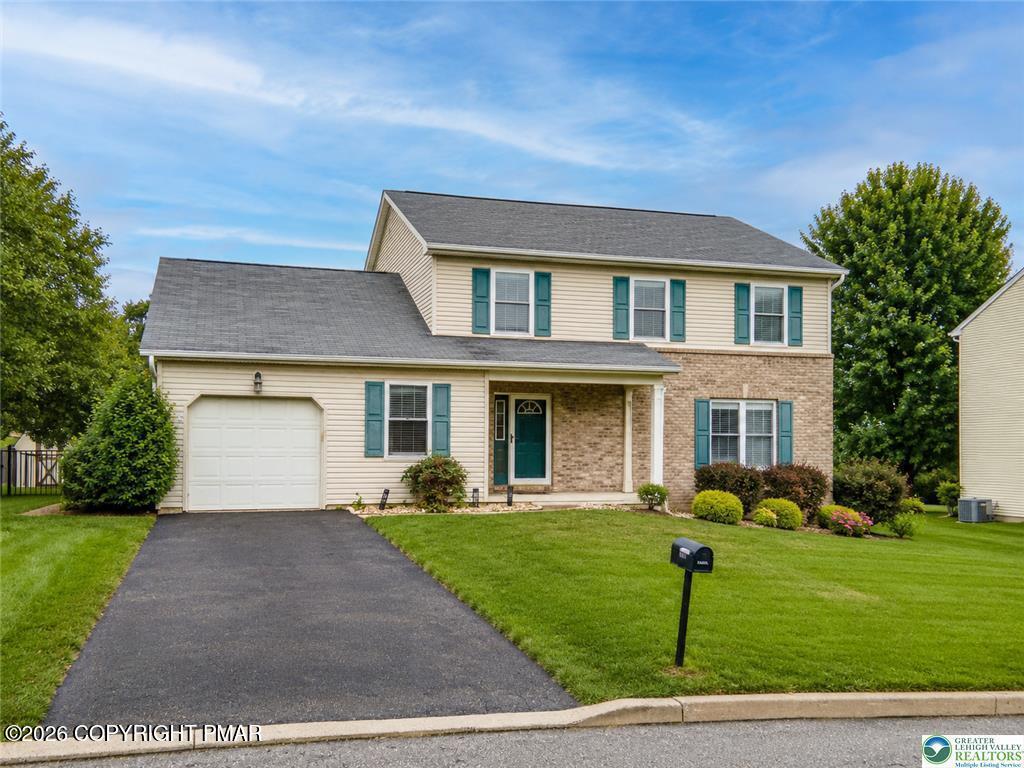 221 Jubilee Drive — photo