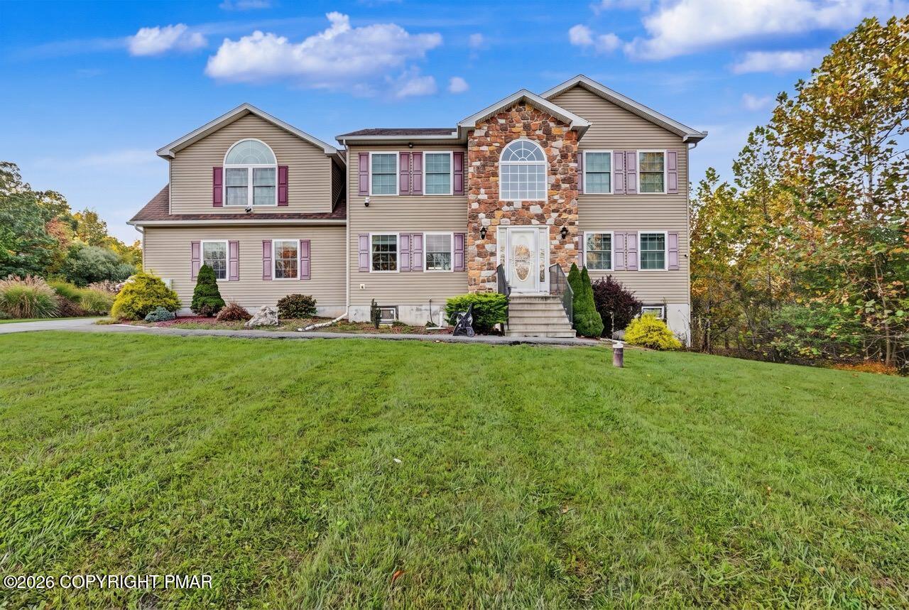 205 Courtney Drive — photo