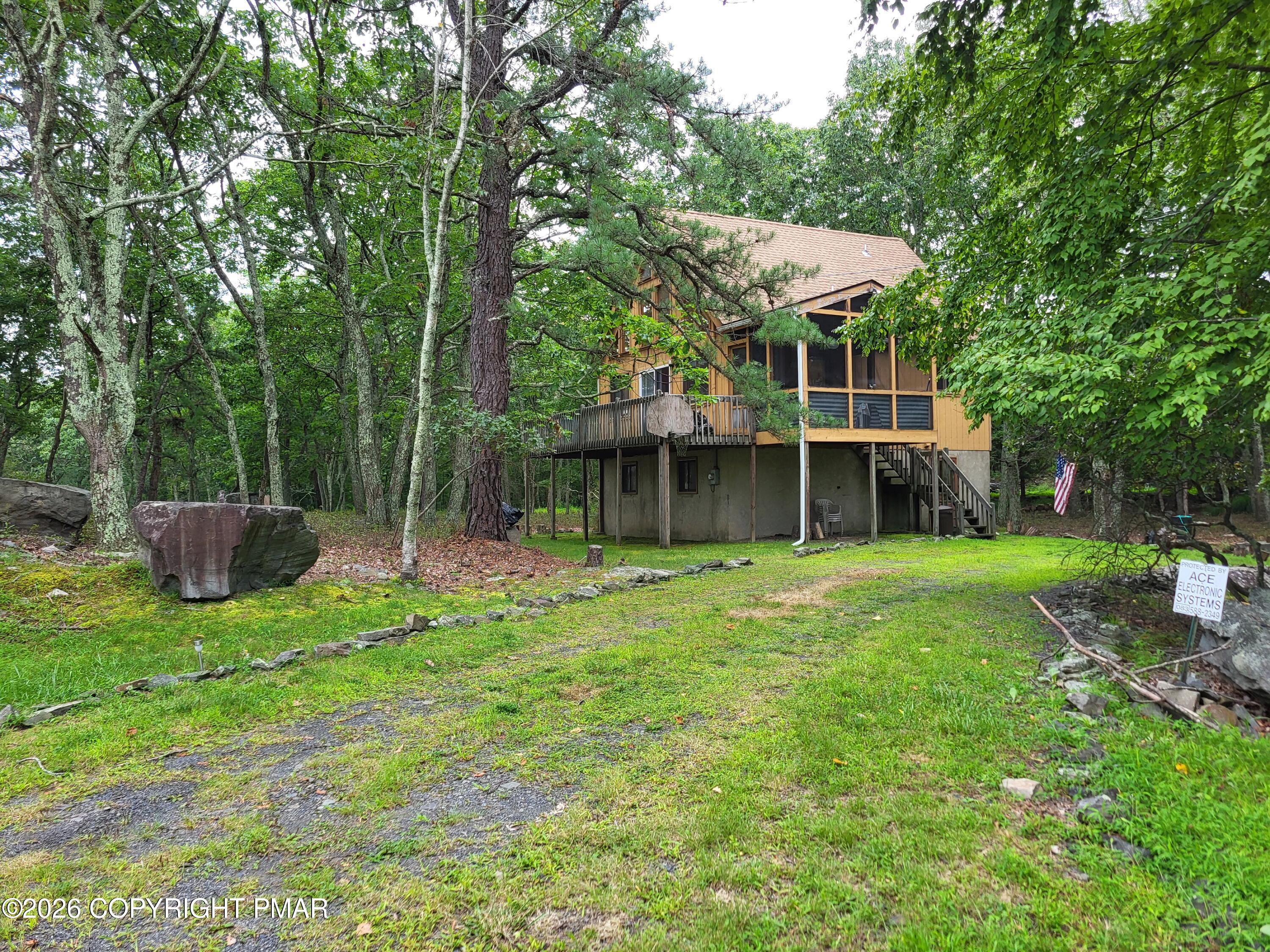164 Wellington Way — photo