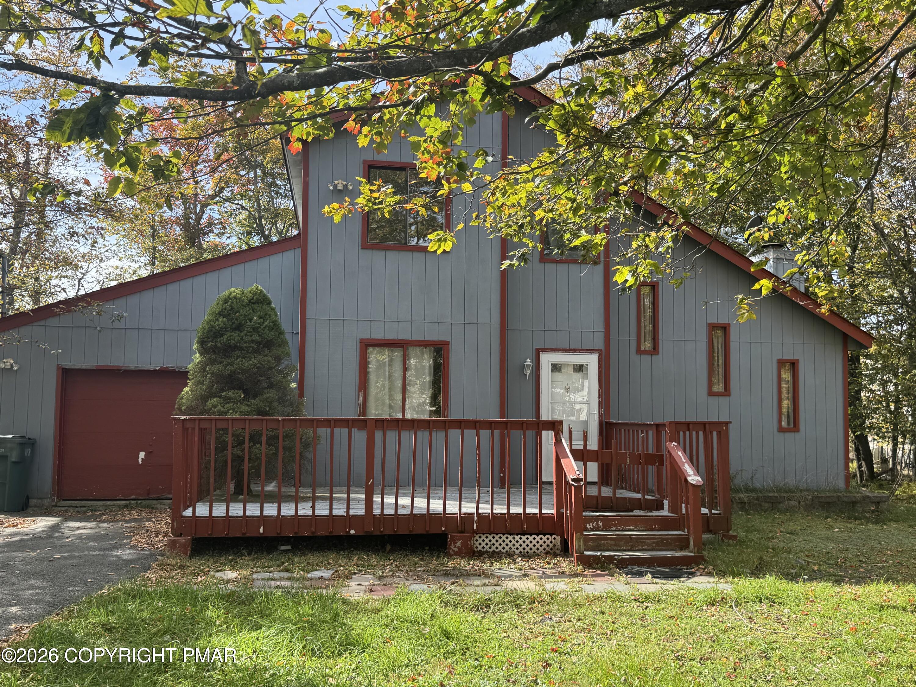 9193 Buttonwood Court — photo