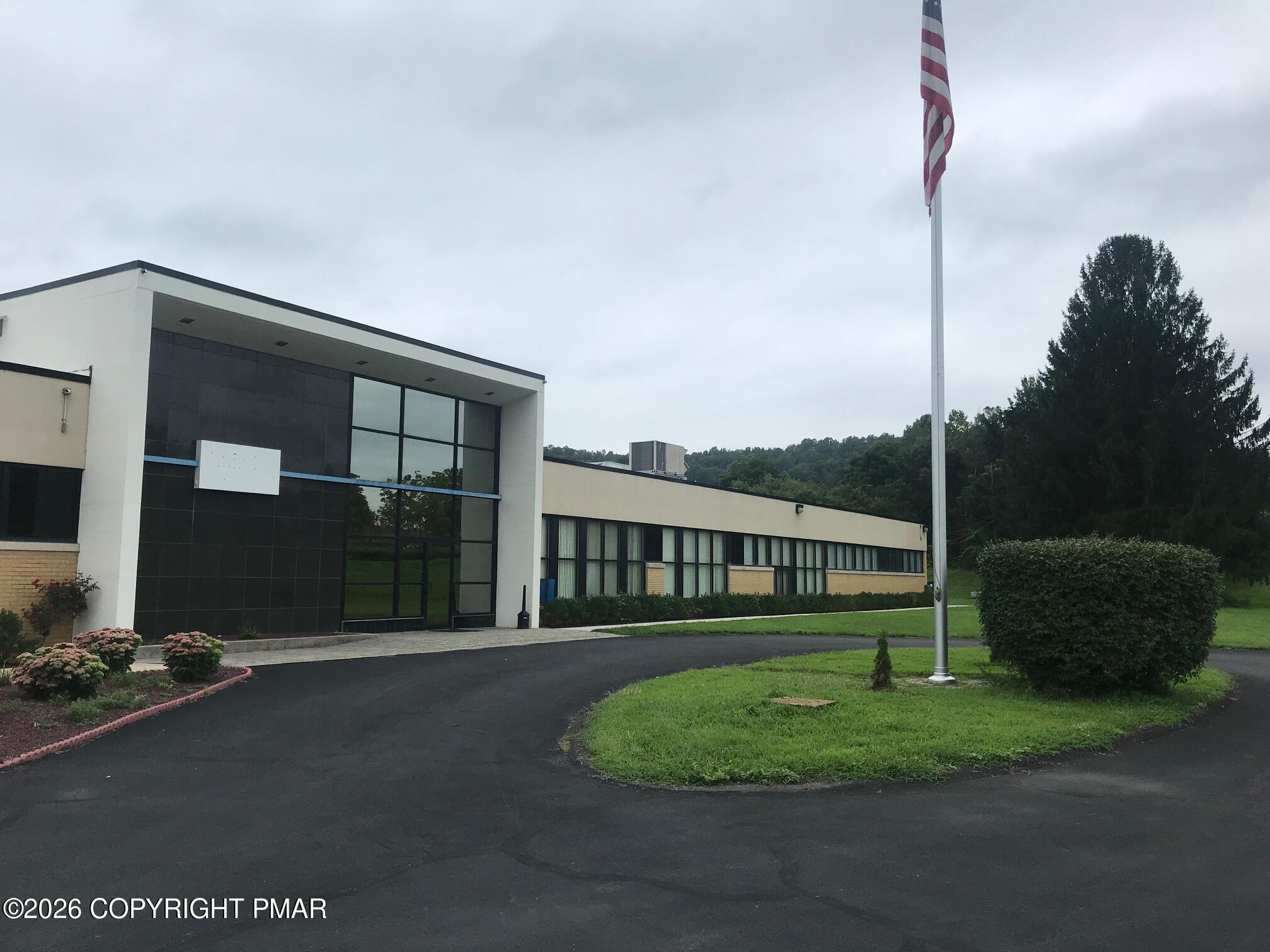 136 Shelding Road Unit 115 — photo