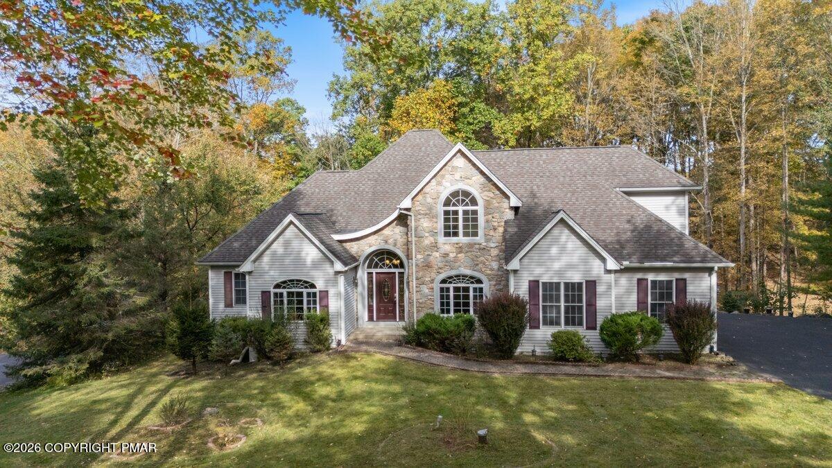 608 Washington Crossing — photo