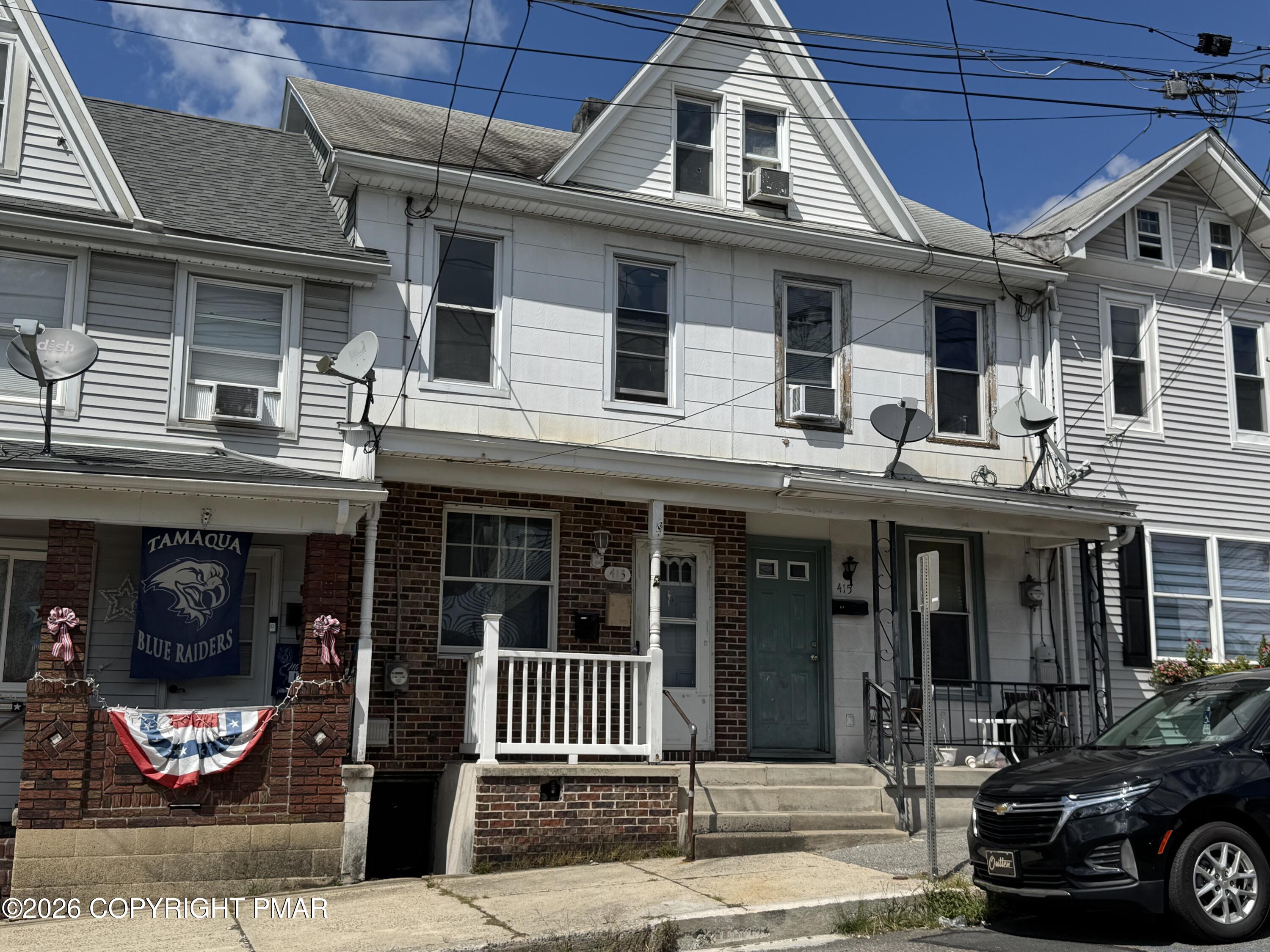 413 E Union Street — photo