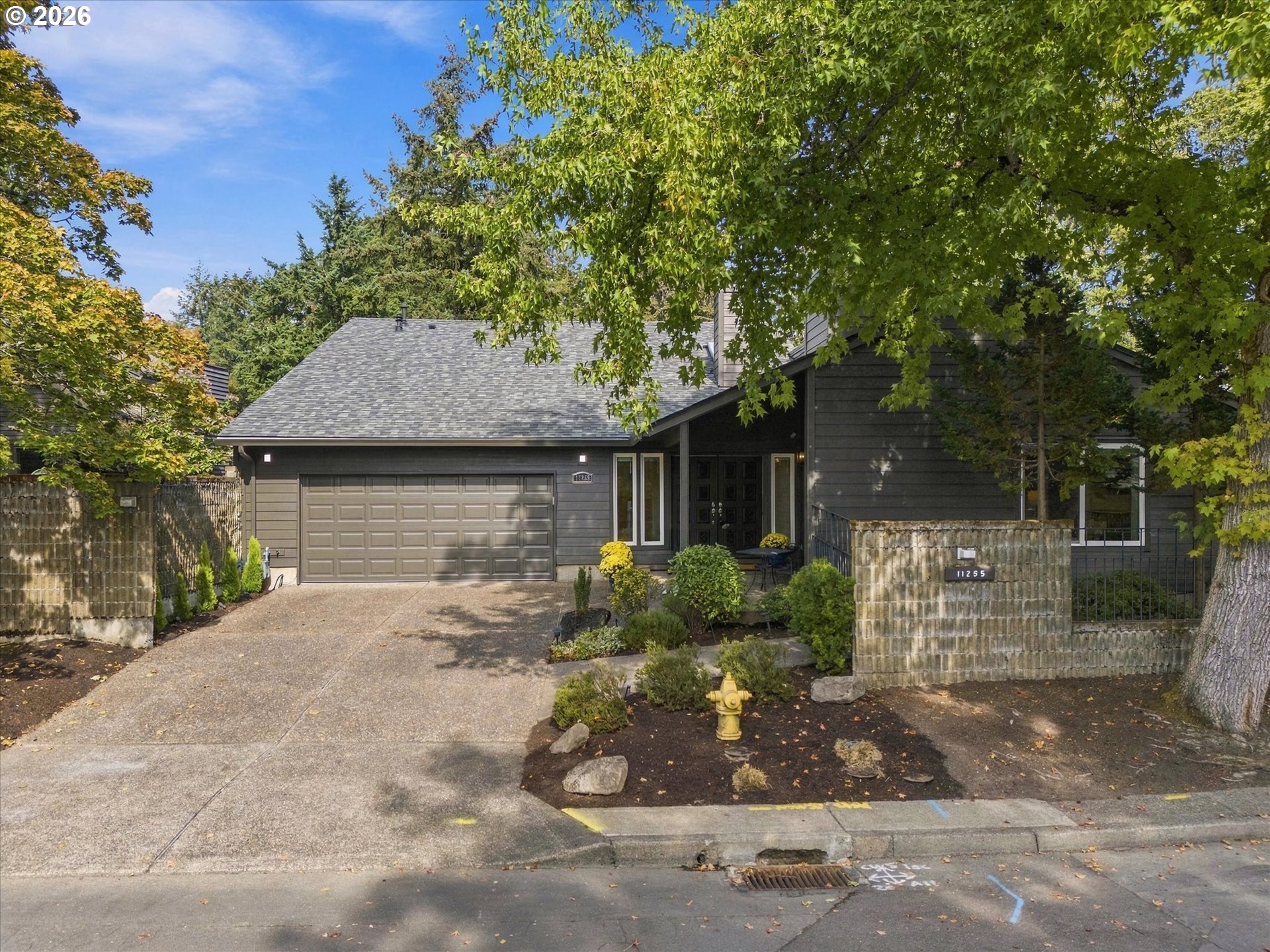 11255 SW Lynnvale Dr — photo