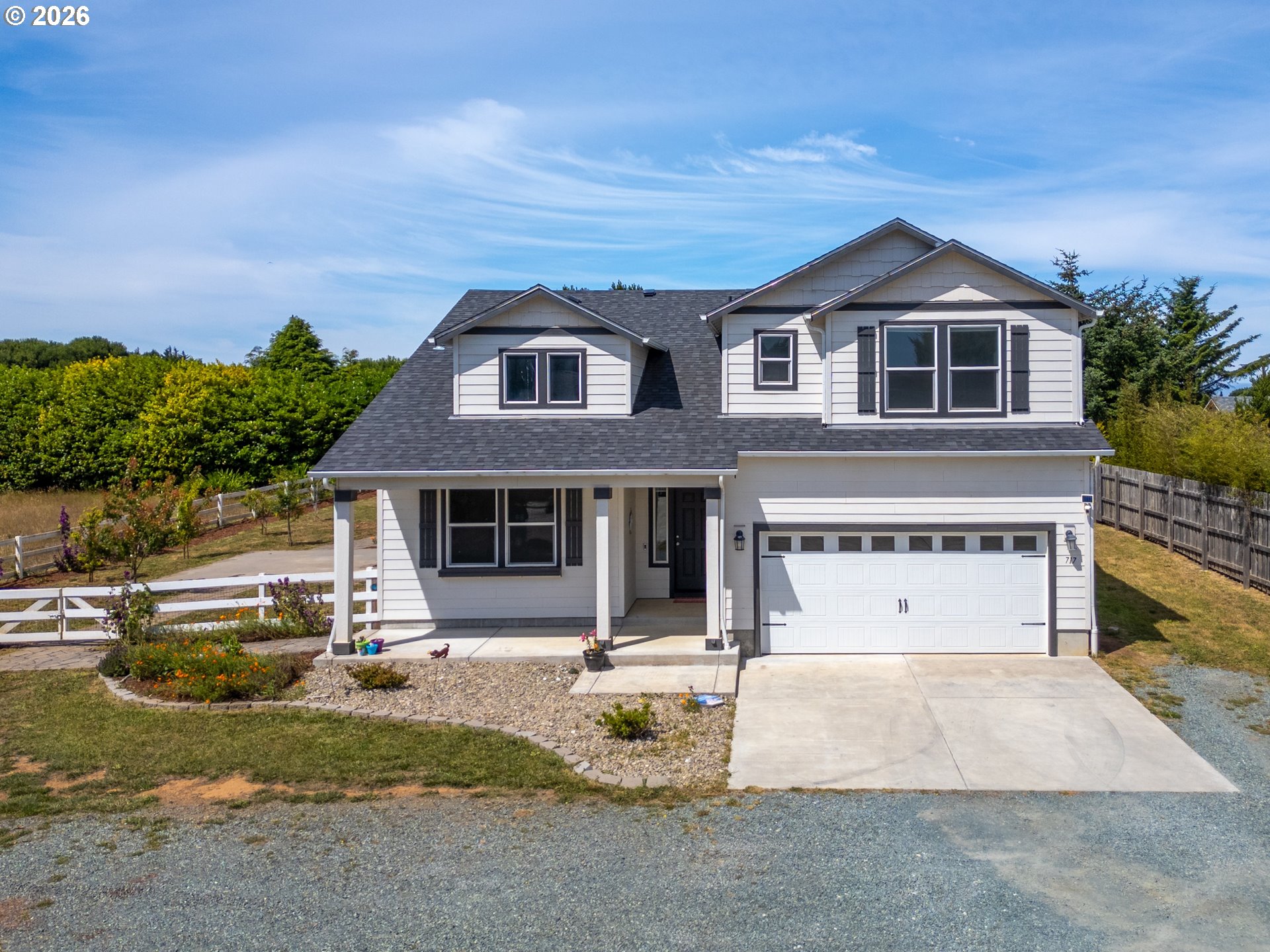 717 Seabird Dr SW — photo