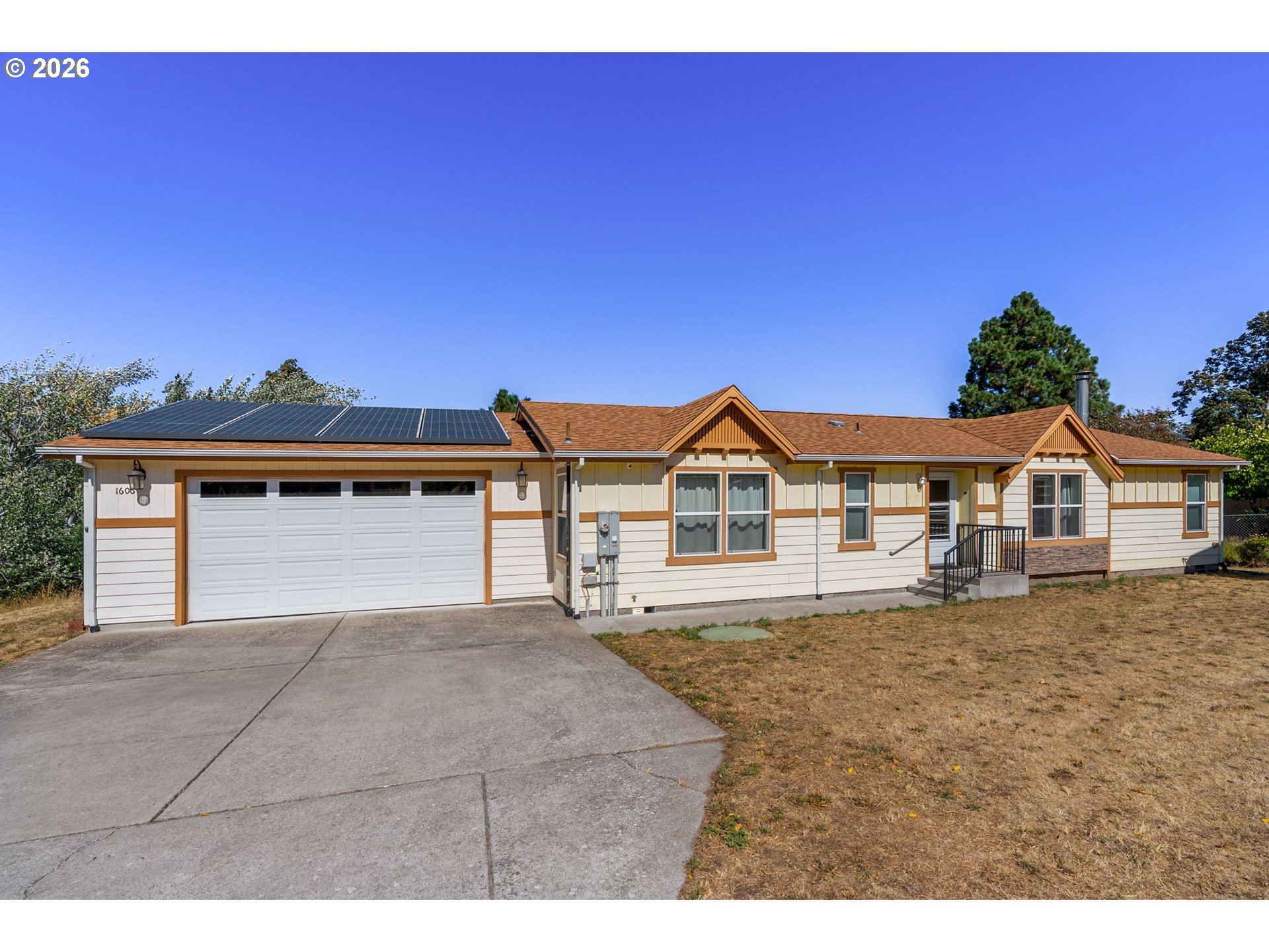 1606 Taylor Ave — photo