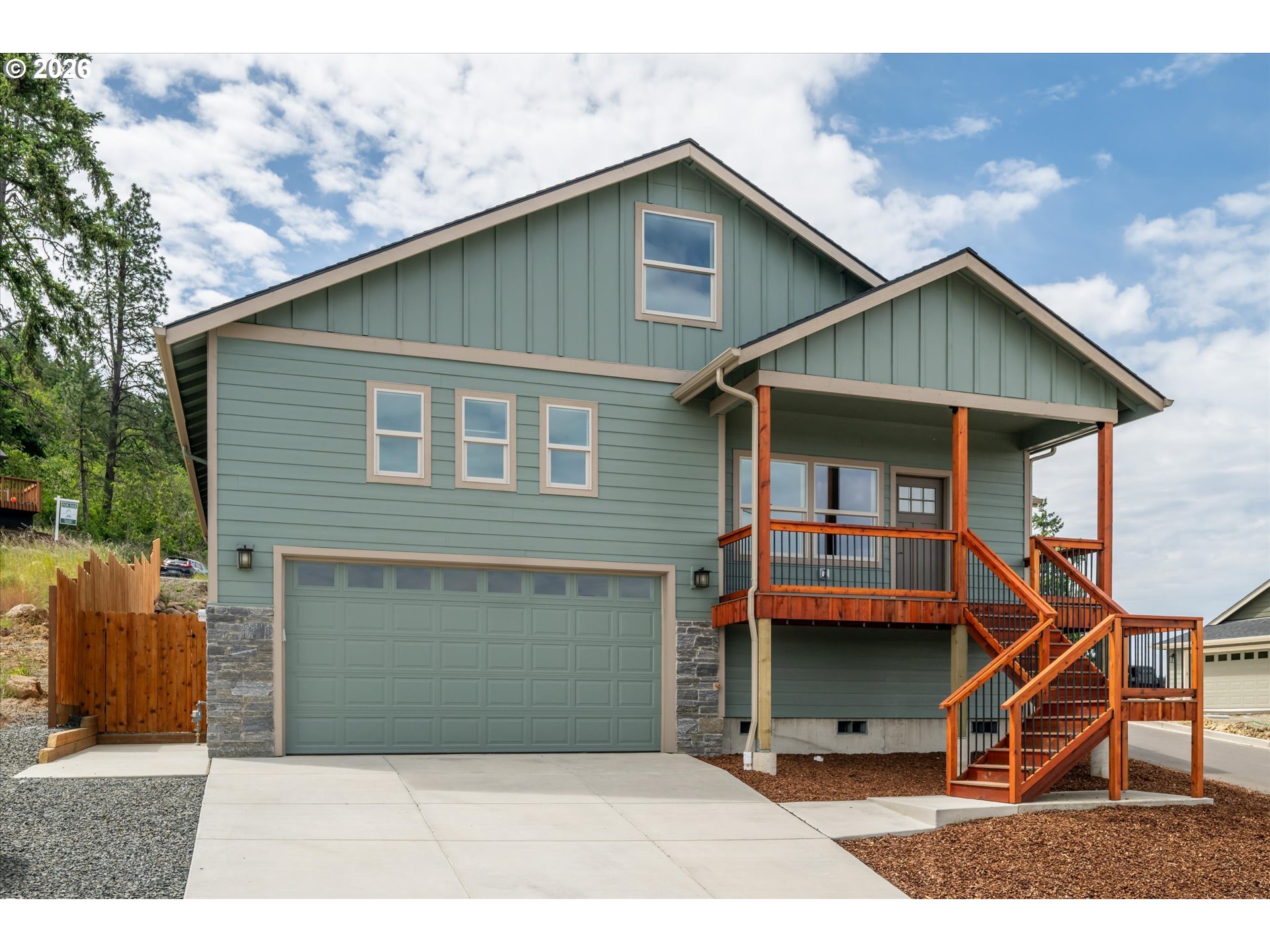 763 Boulder Loop — photo