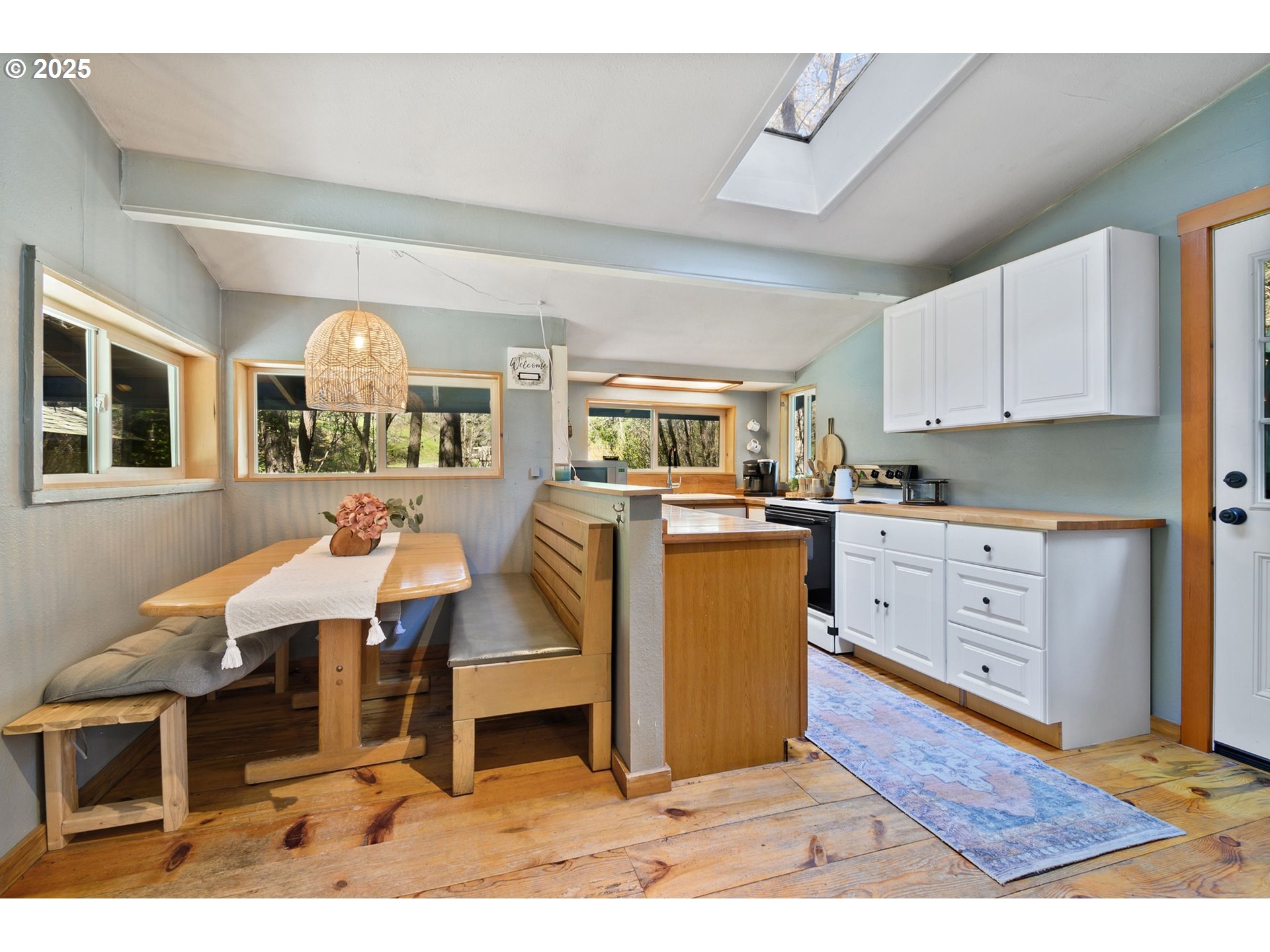 625 WILSON RD, Mosier, OR 97040 — photo 3