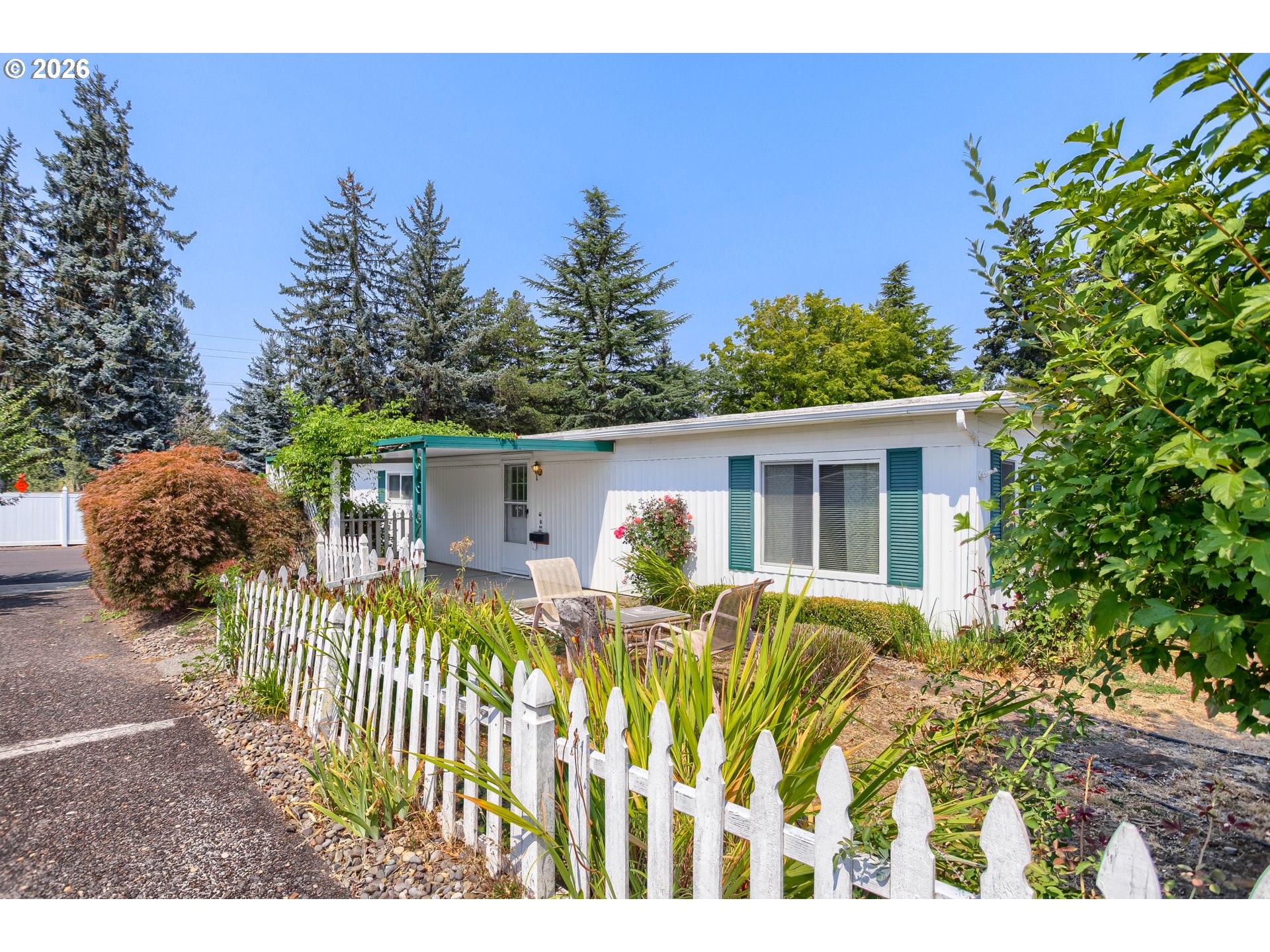 11728 SW Royal Villa Dr — photo