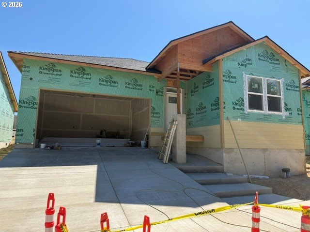 1050 Graham St — photo