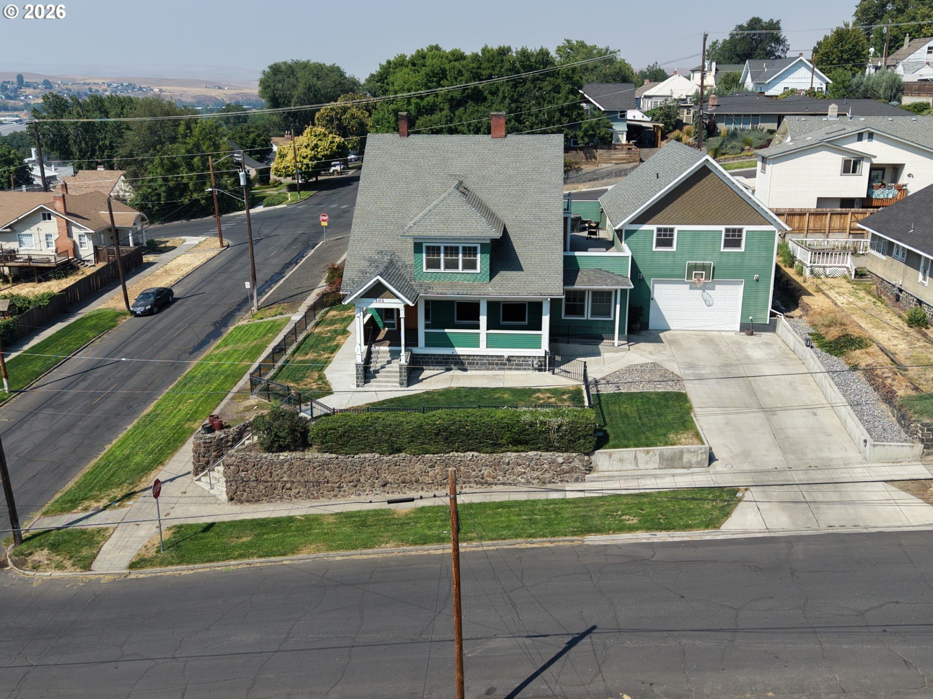 301 NW 9th St — photo