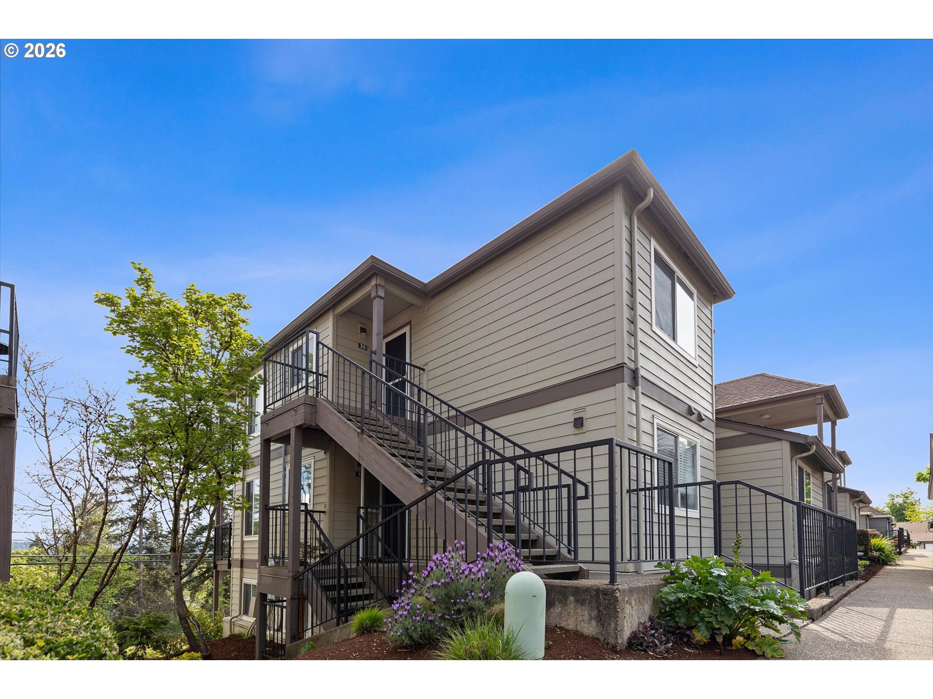 20920 Fawn Ct 12 — photo