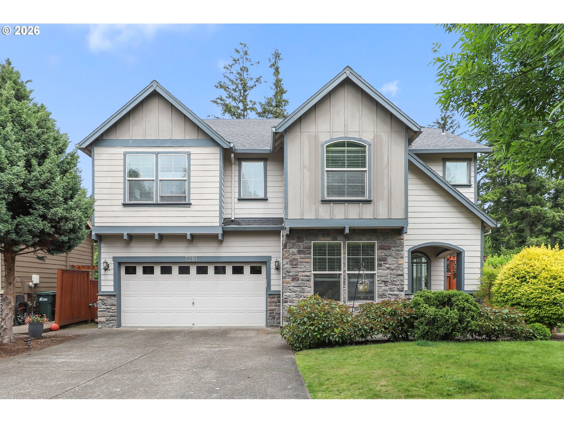 7281 NE Rockridge Pl — photo