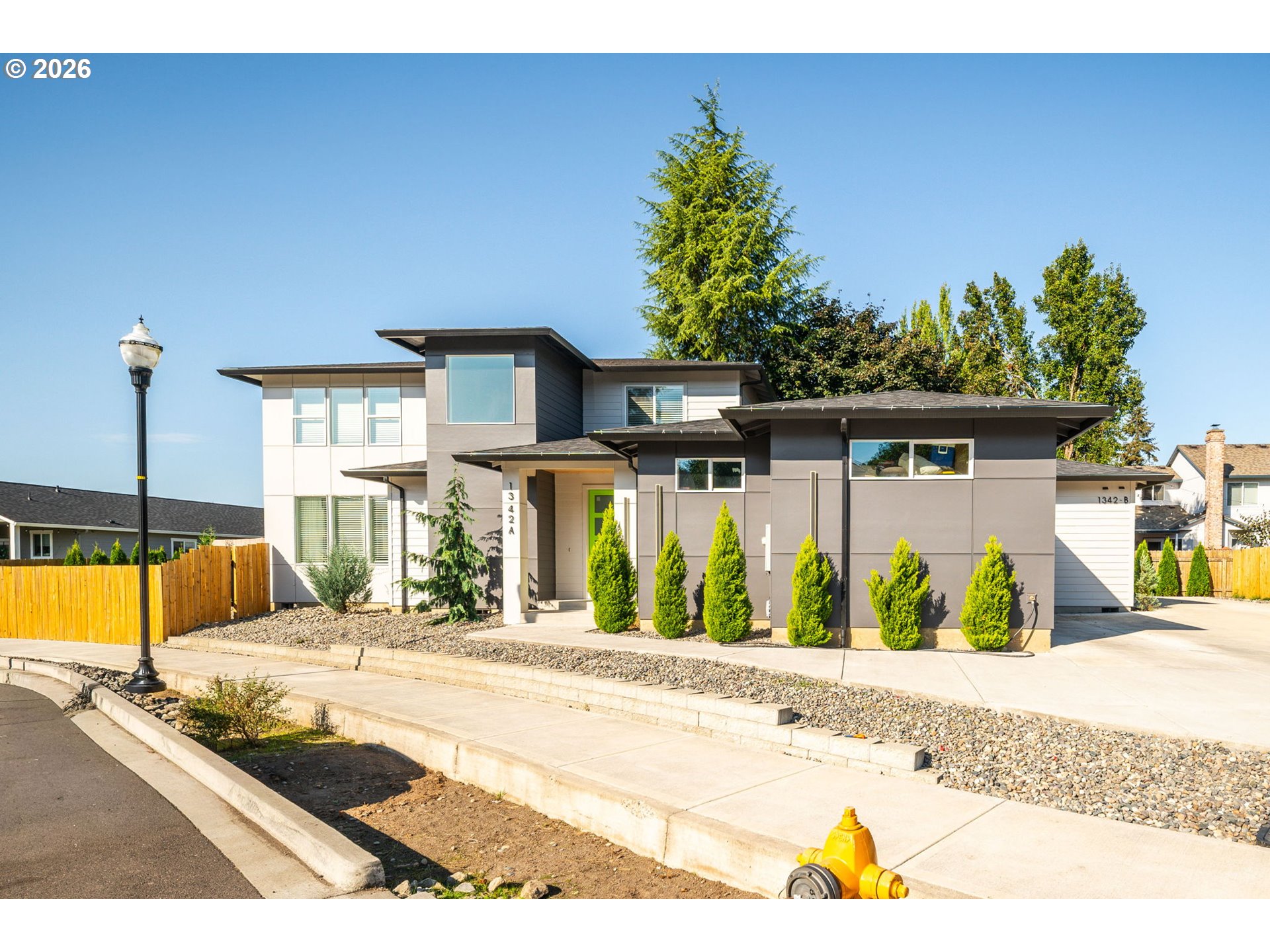1342 SE 2nd Ave — photo