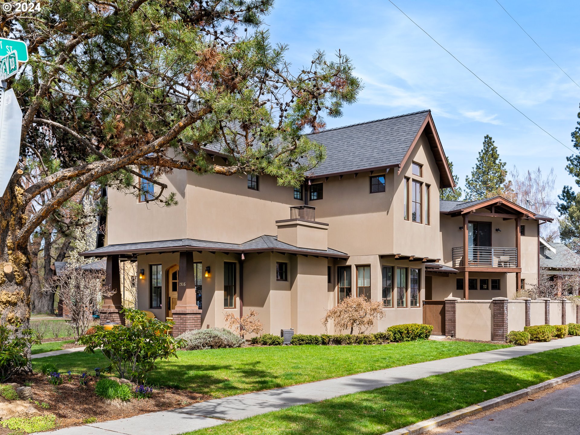 1506 NW Awbrey Rd, Bend, OR 97703 — photo 2