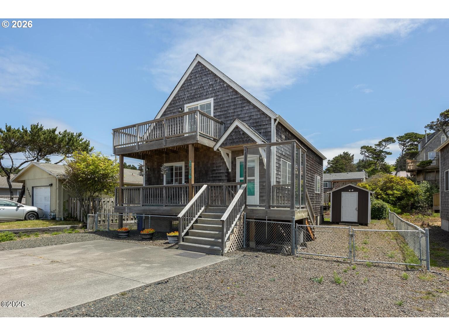 2716 NW Jetty Ave — photo