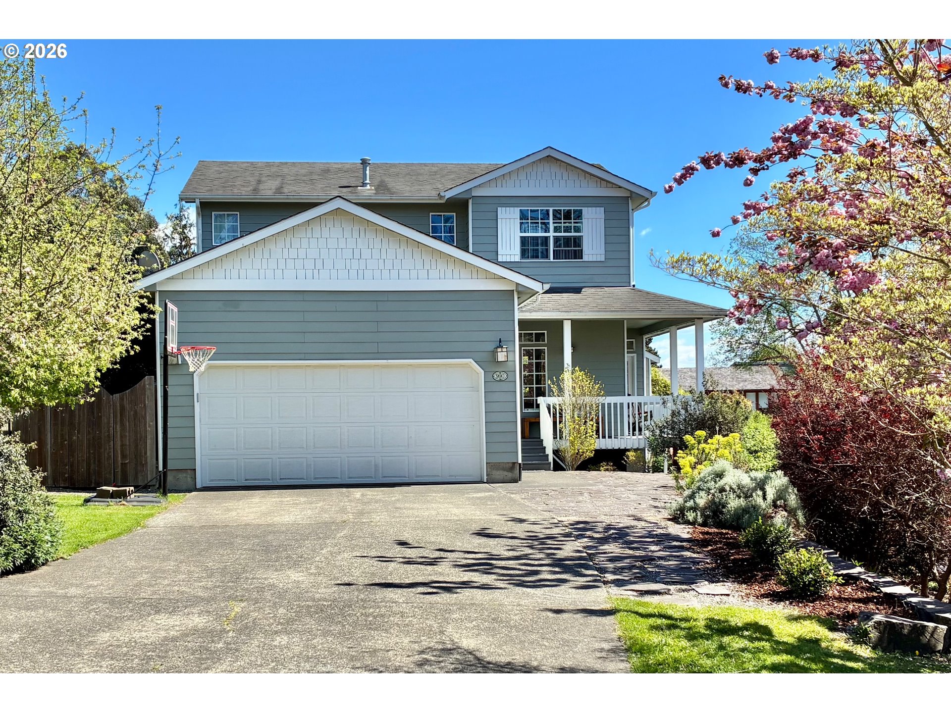 990 Bridge View Ct — photo