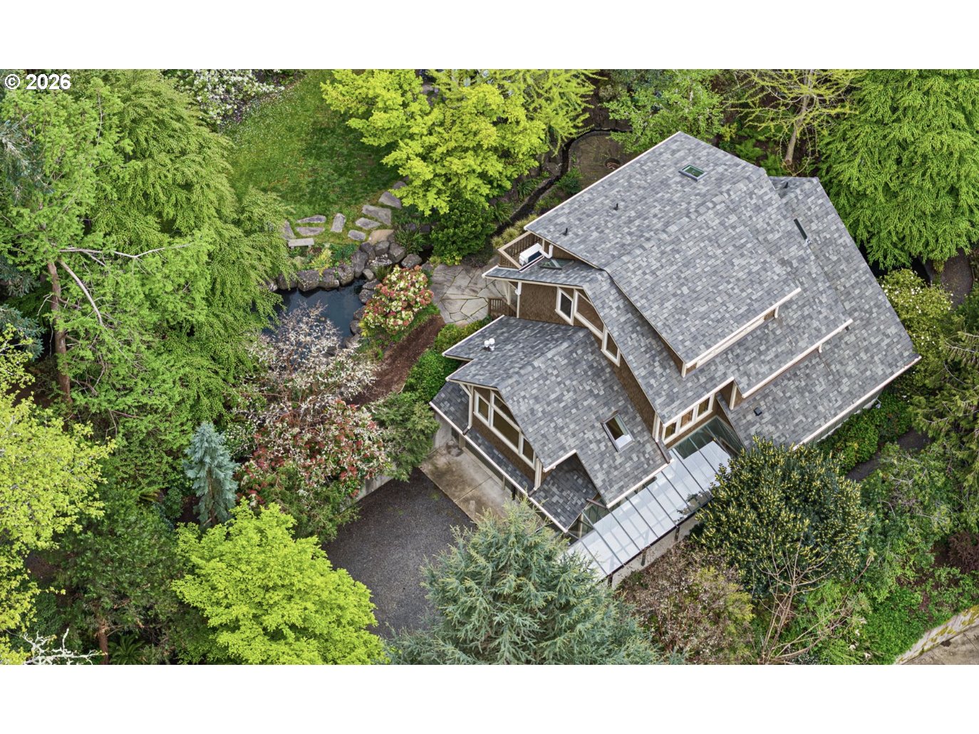 2089 Graham Dr — photo