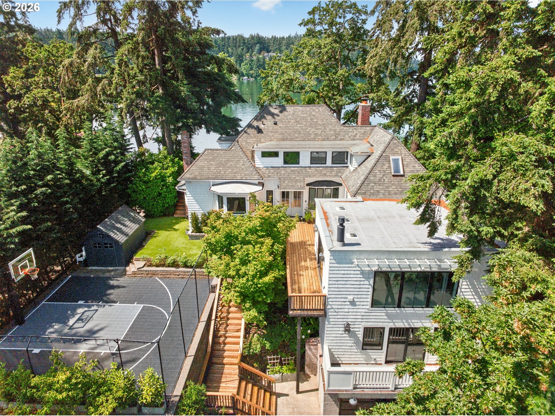 852 Northshore Rd — photo