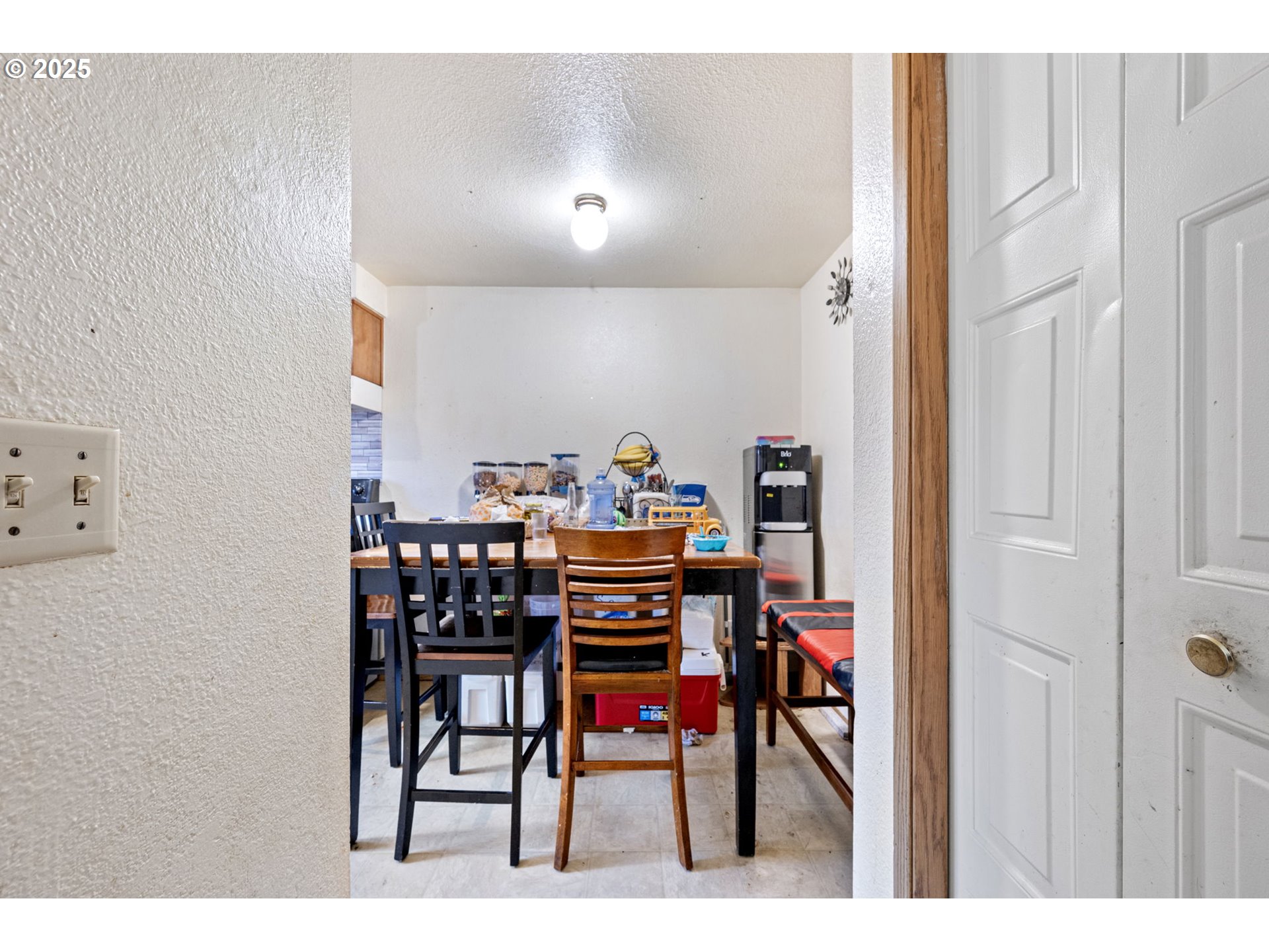 1194 R St, Springfield, OR 97477 — photo 3