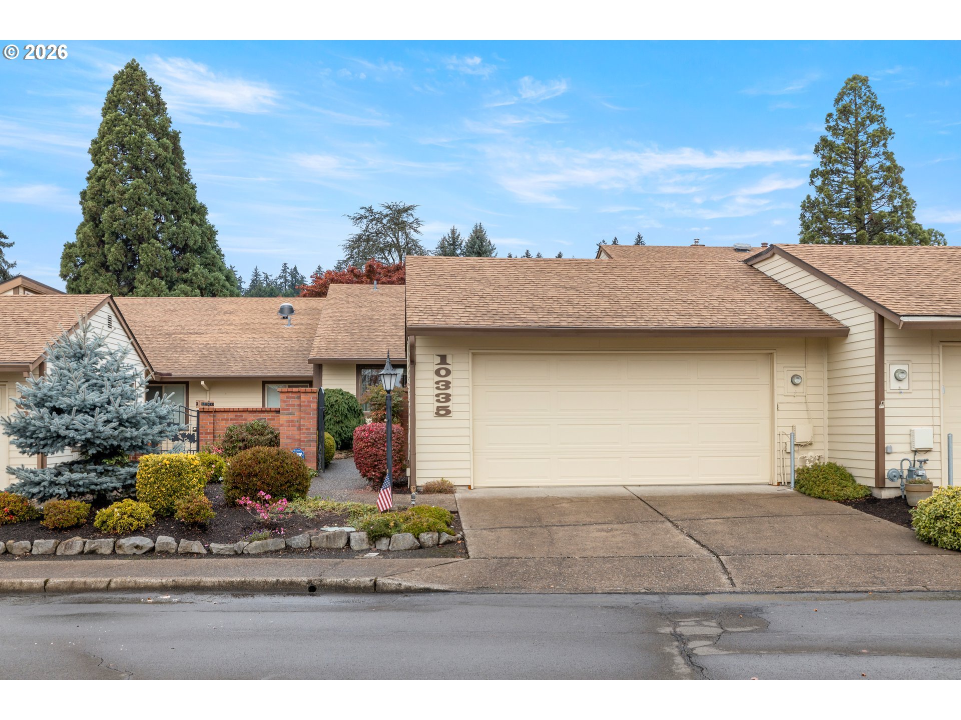 10335 SW Greenleaf Ter — photo