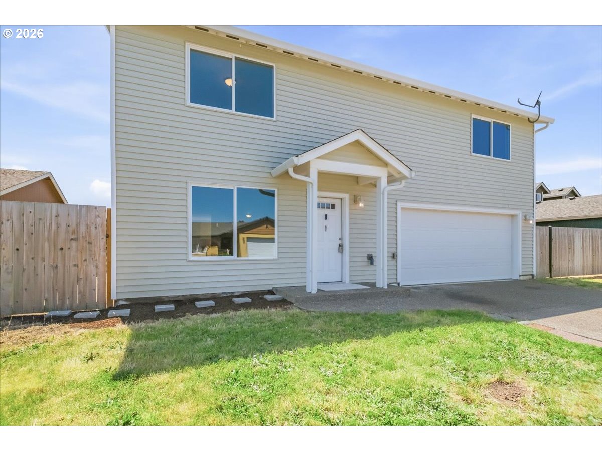 230 E Fir Dr — photo