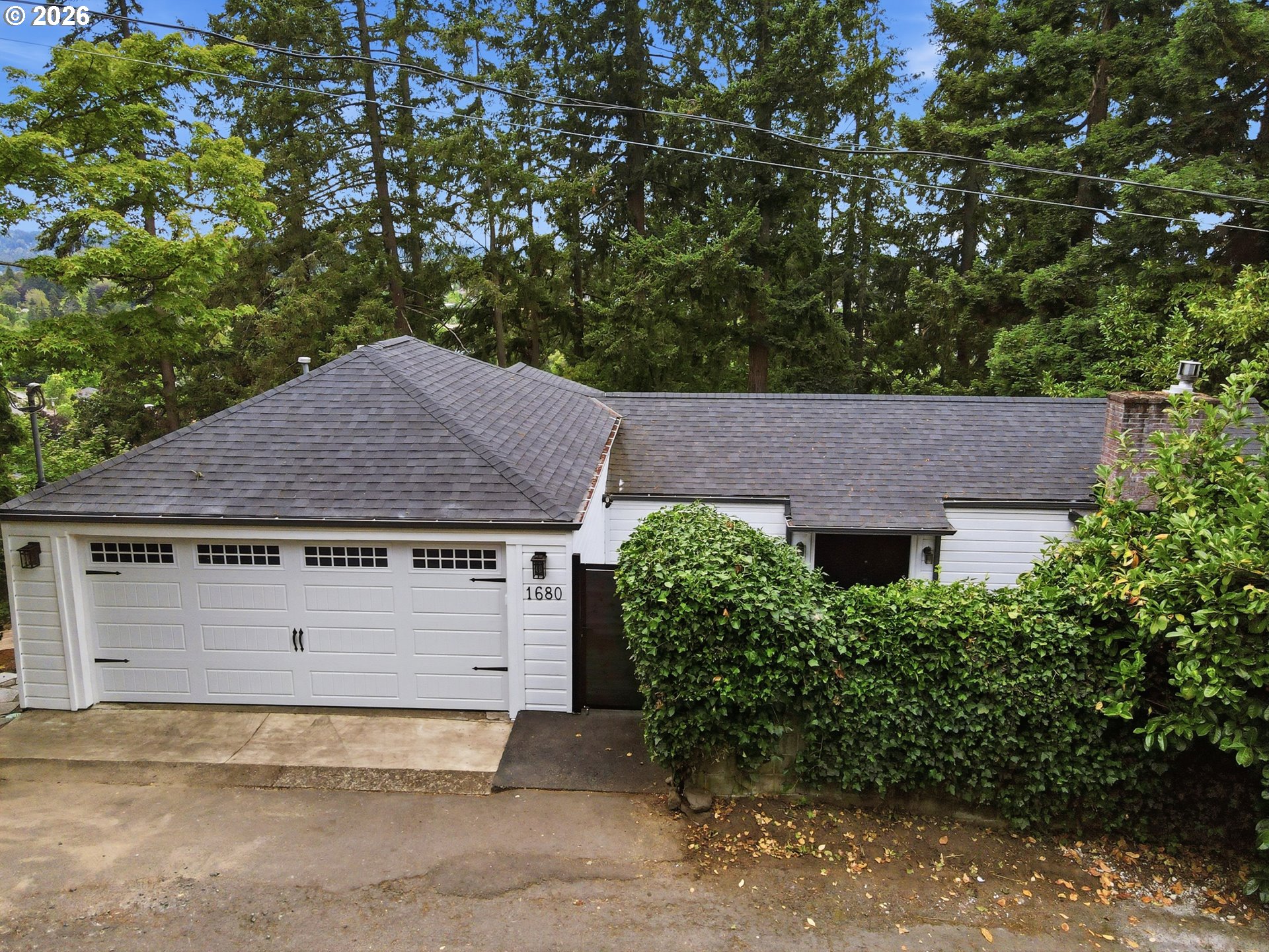 1680 Westover Dr, Eugene, OR 97403 — photo 2