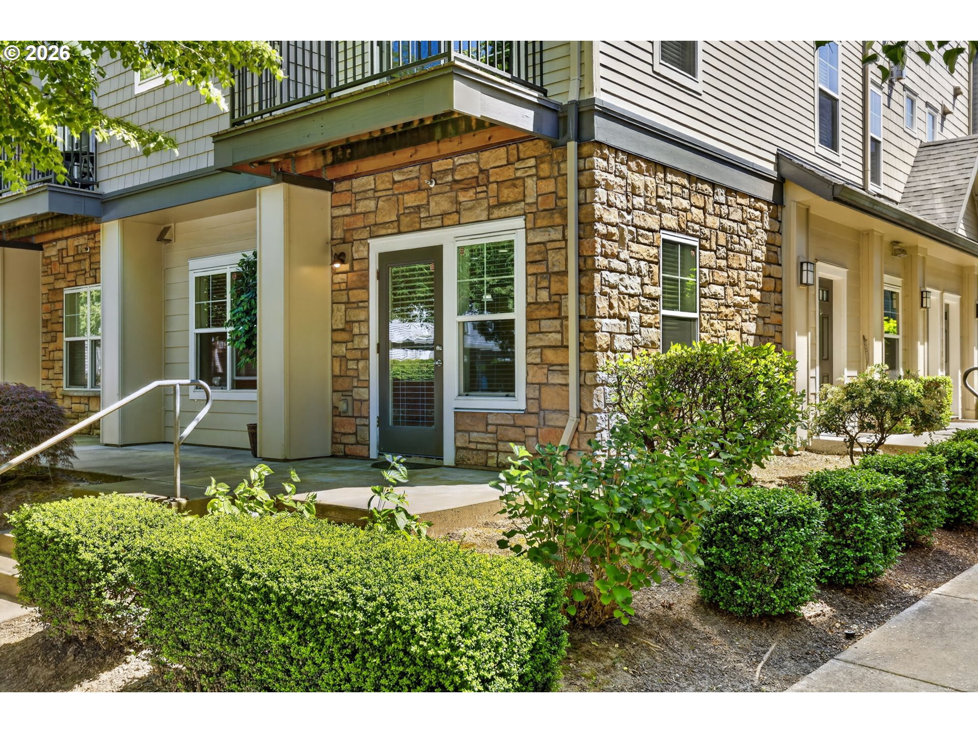10805 NE Red Wing Way 101 — photo