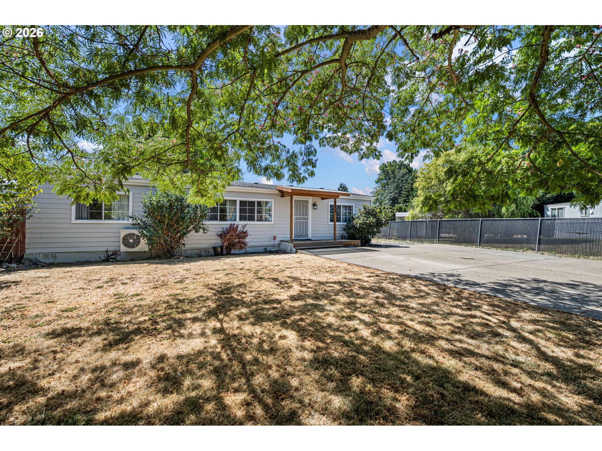 4923 Morely Loop, Eugene, OR 97402 — photo 3