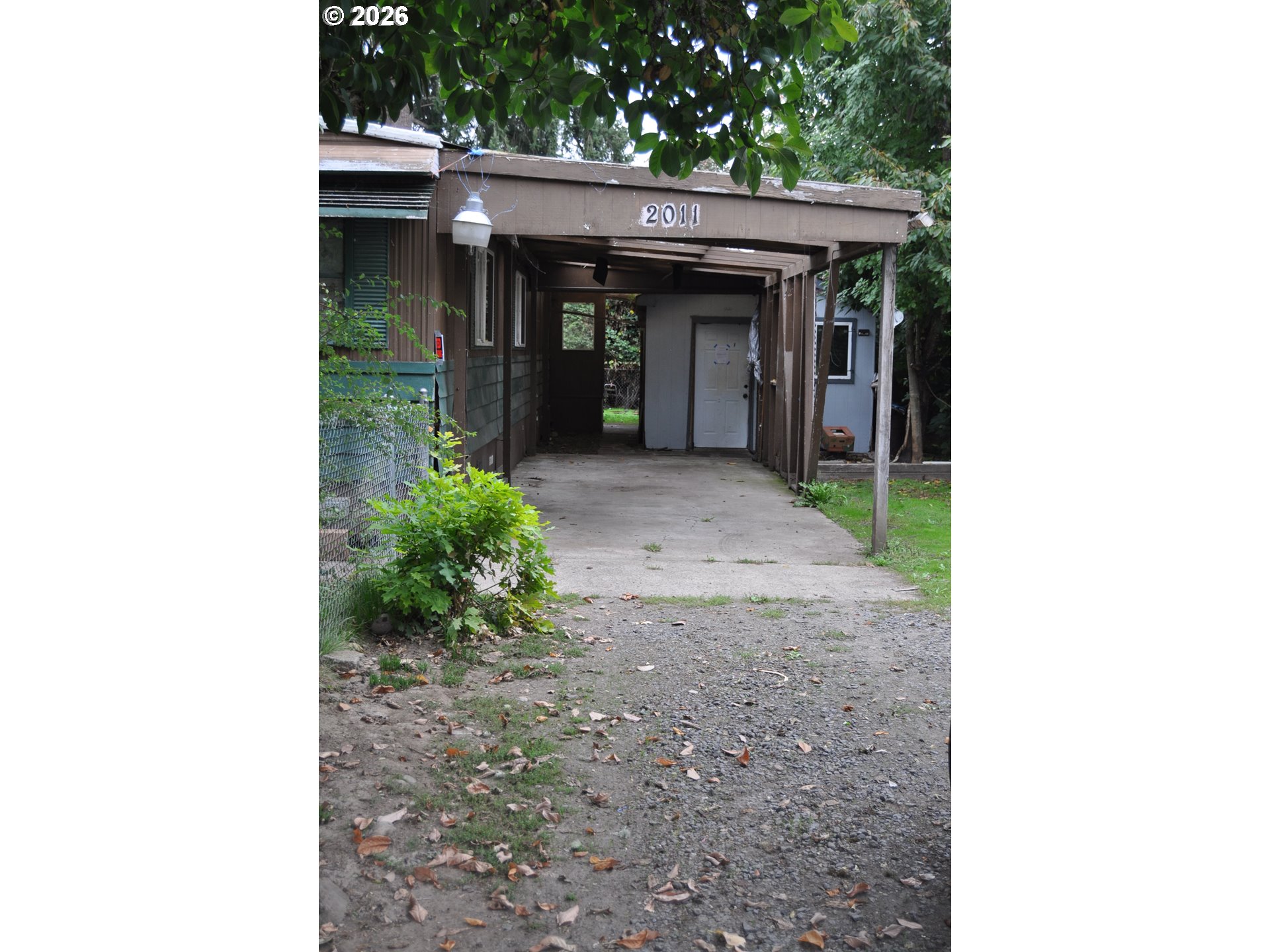 2011 Harbor Dr, Springfield, OR 97477 — photo 2