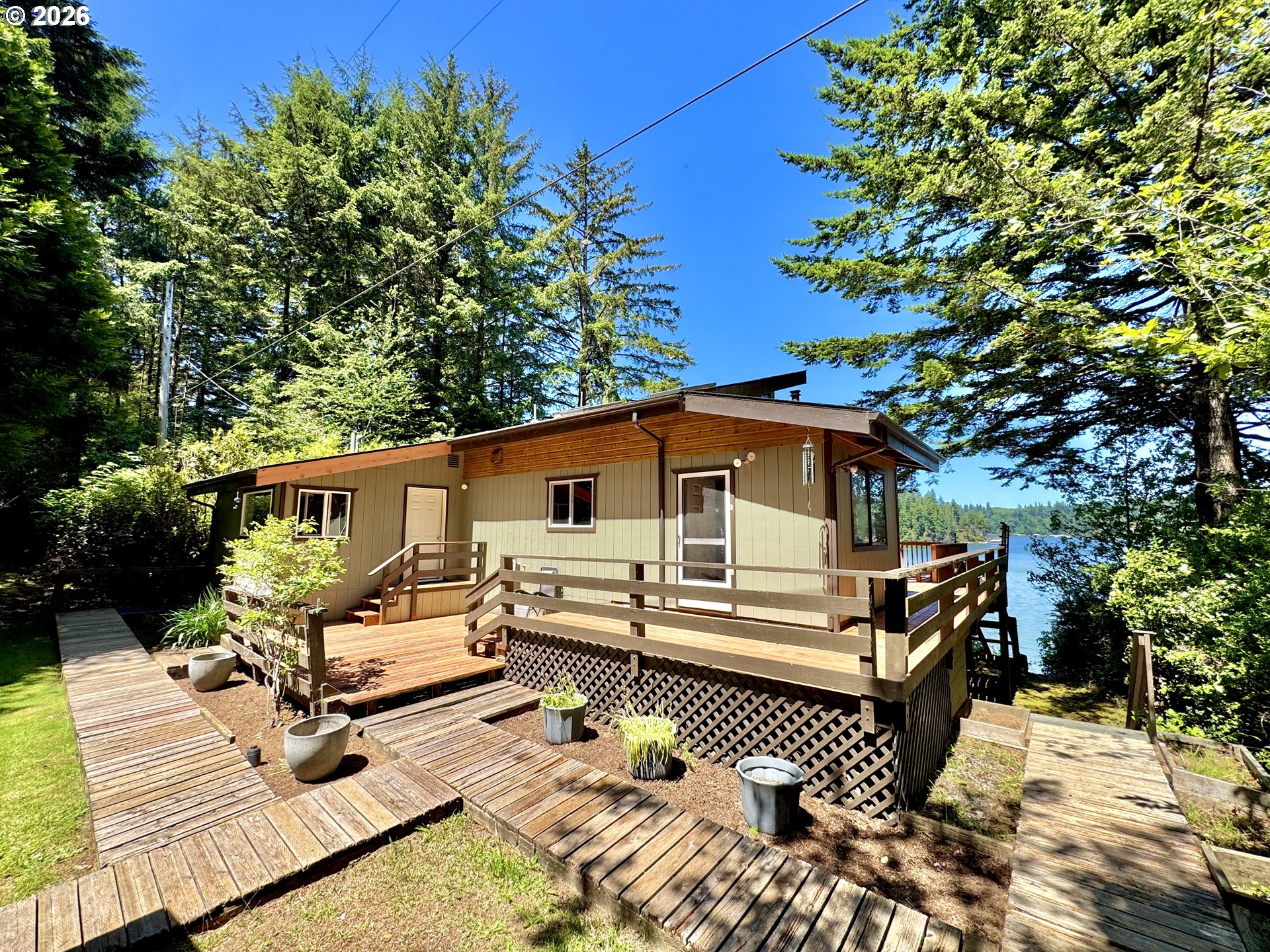 3226 S Tenmile Lk — photo