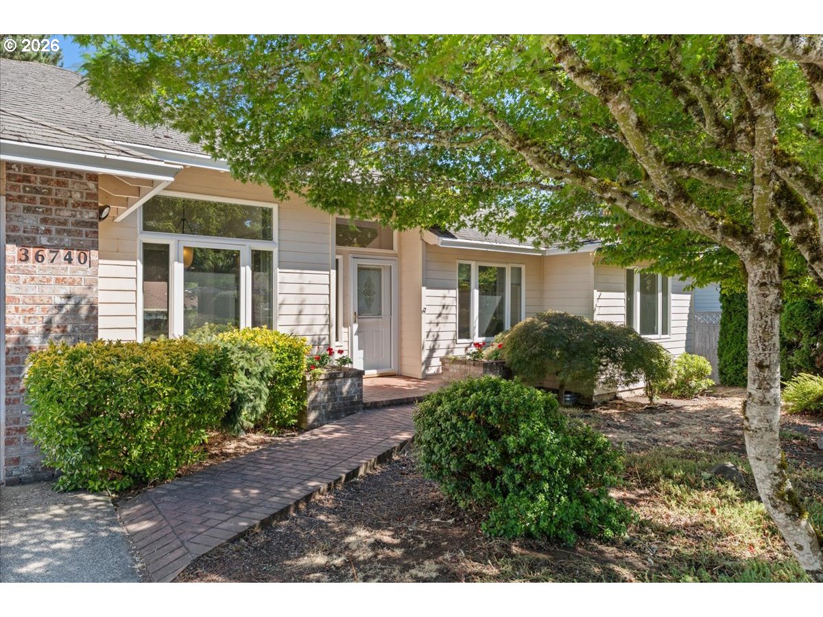 36740 Eldridge Dr, Sandy, OR 97055 — photo 2