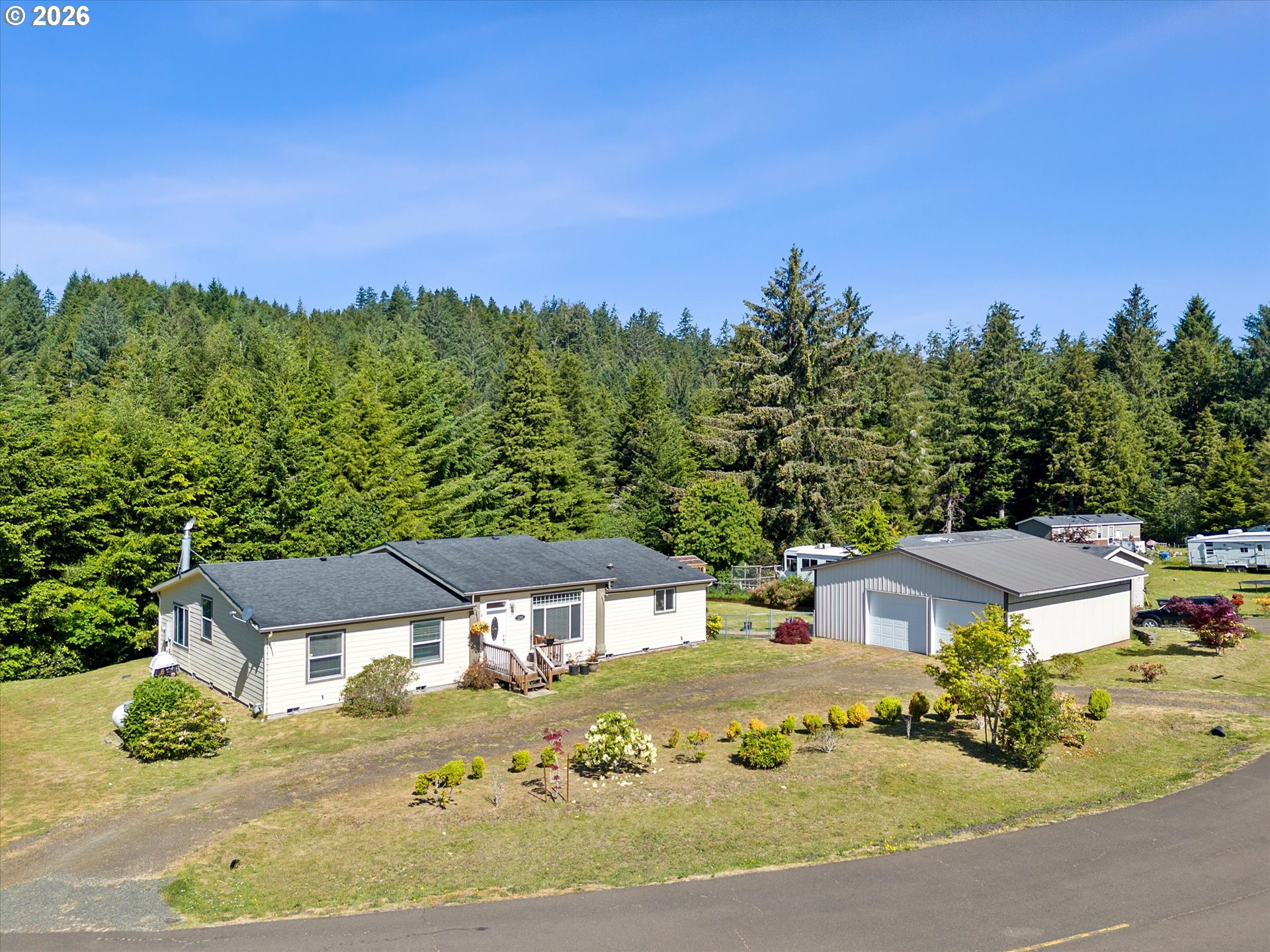 1380 SE Virginia Pl — photo