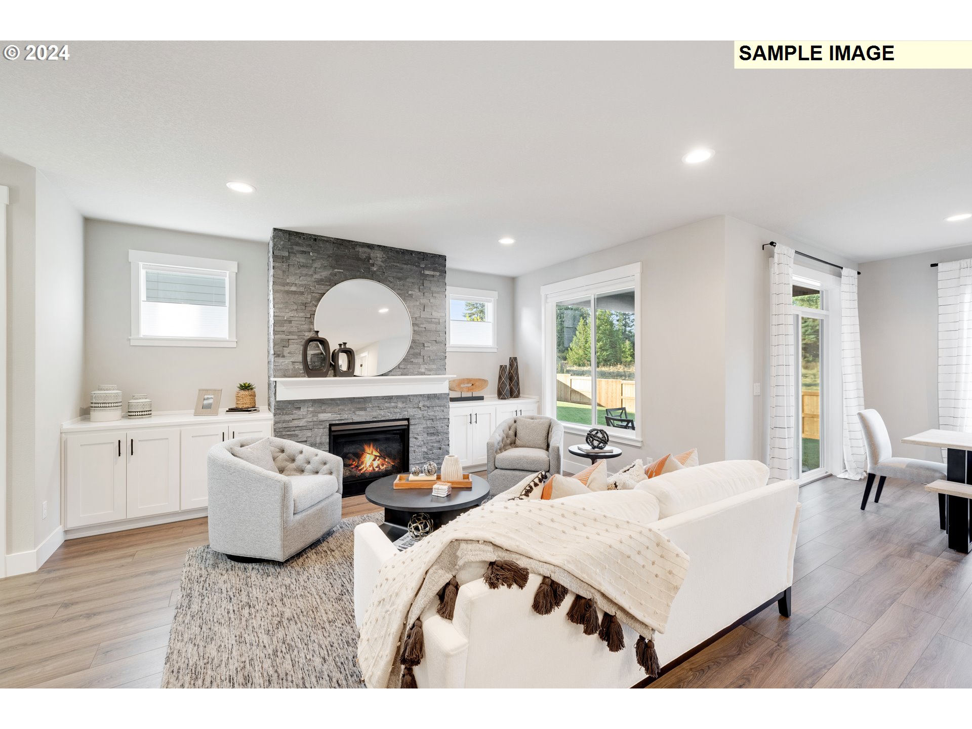 210 N 89th Loop 250, Ridgefield, WA 98642 — photo 2